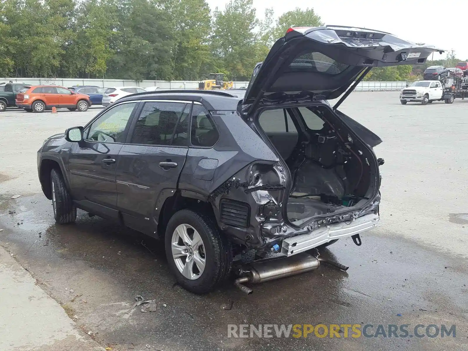 3 Photograph of a damaged car JTMRWRFV1LD047726 TOYOTA RAV4 2020