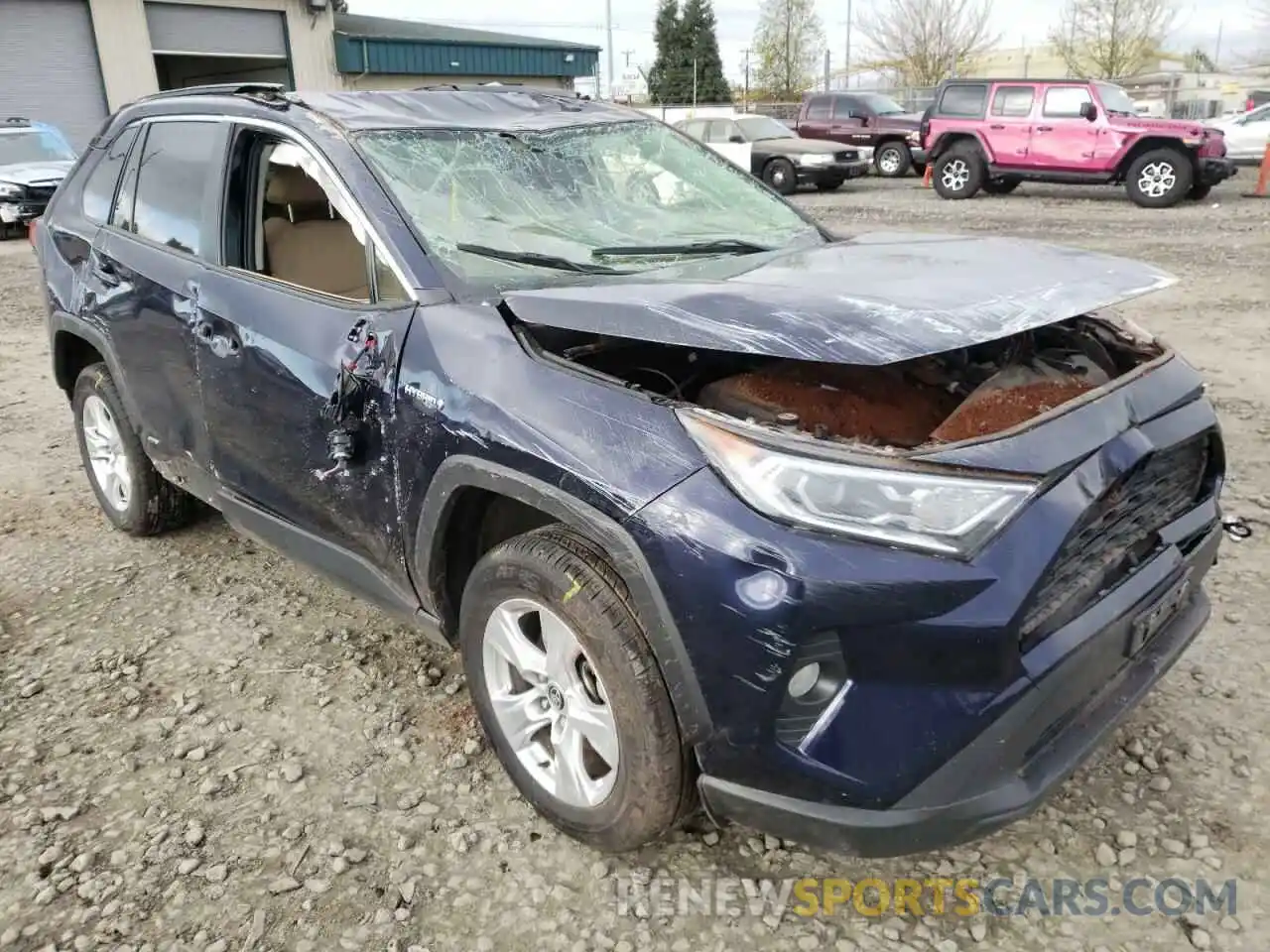 9 Photograph of a damaged car JTMRWRFV1LD057933 TOYOTA RAV4 2020