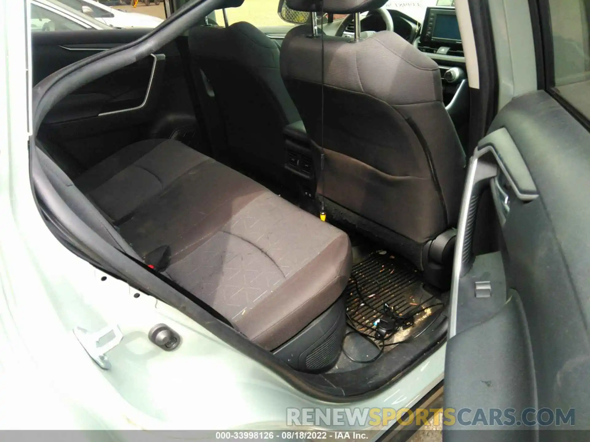 8 Фотография поврежденного автомобиля JTMRWRFV1LD058788 TOYOTA RAV4 2020