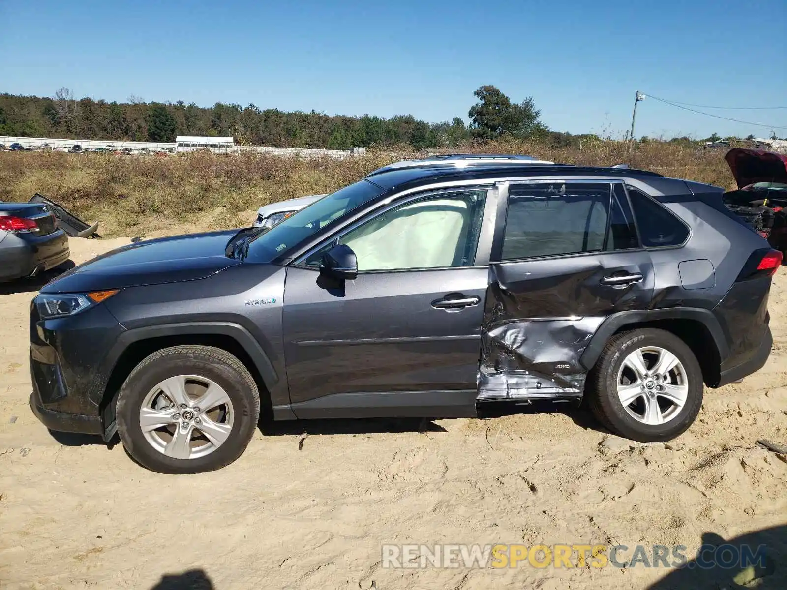 9 Photograph of a damaged car JTMRWRFV1LD059830 TOYOTA RAV4 2020