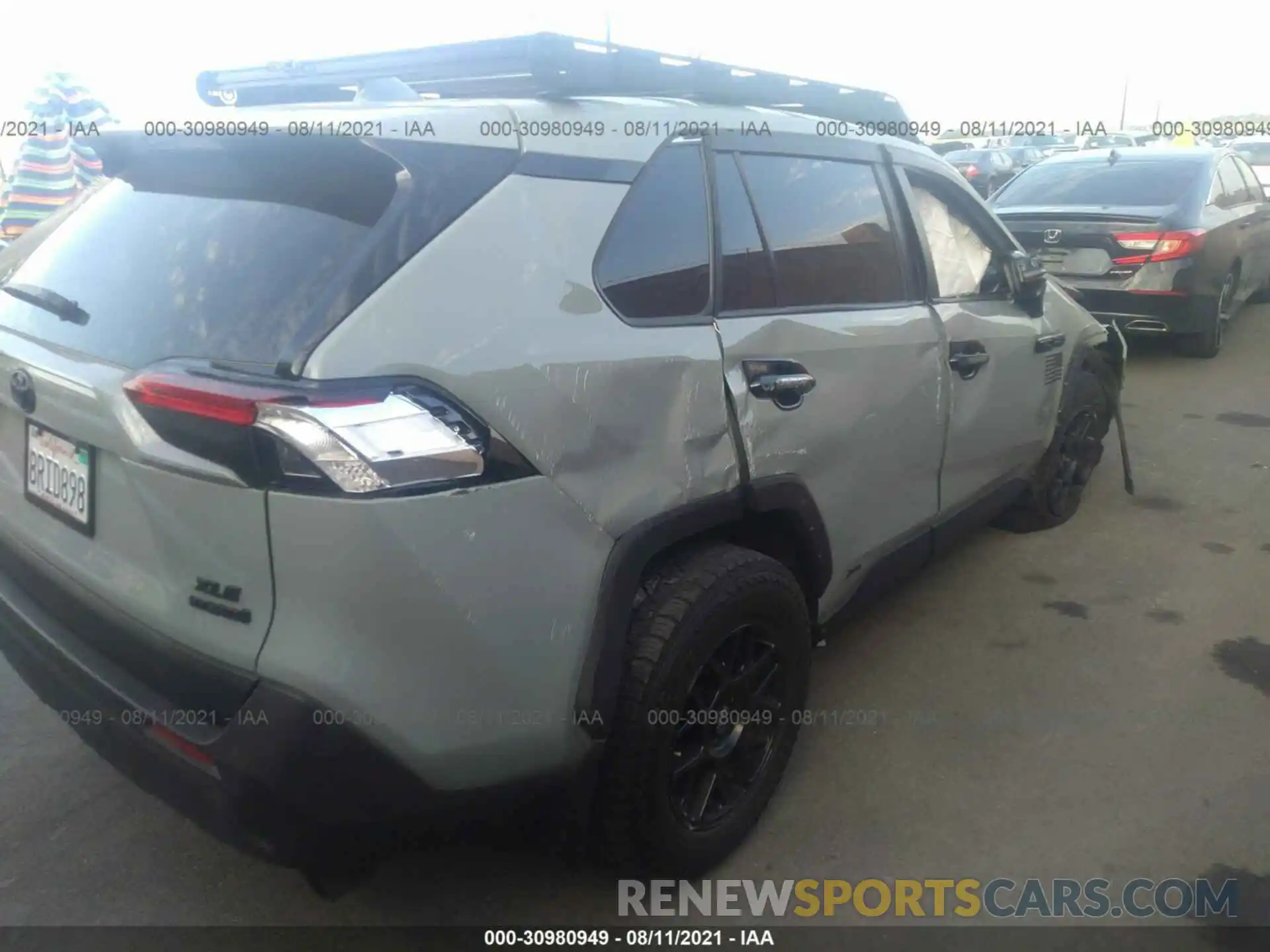 4 Фотография поврежденного автомобиля JTMRWRFV2LD065295 TOYOTA RAV4 2020