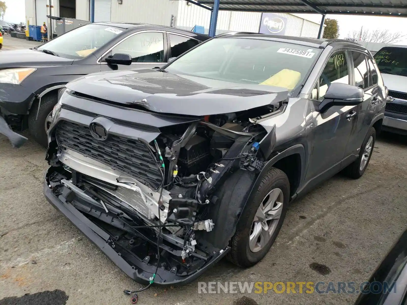 2 Photograph of a damaged car JTMRWRFV2LD067127 TOYOTA RAV4 2020