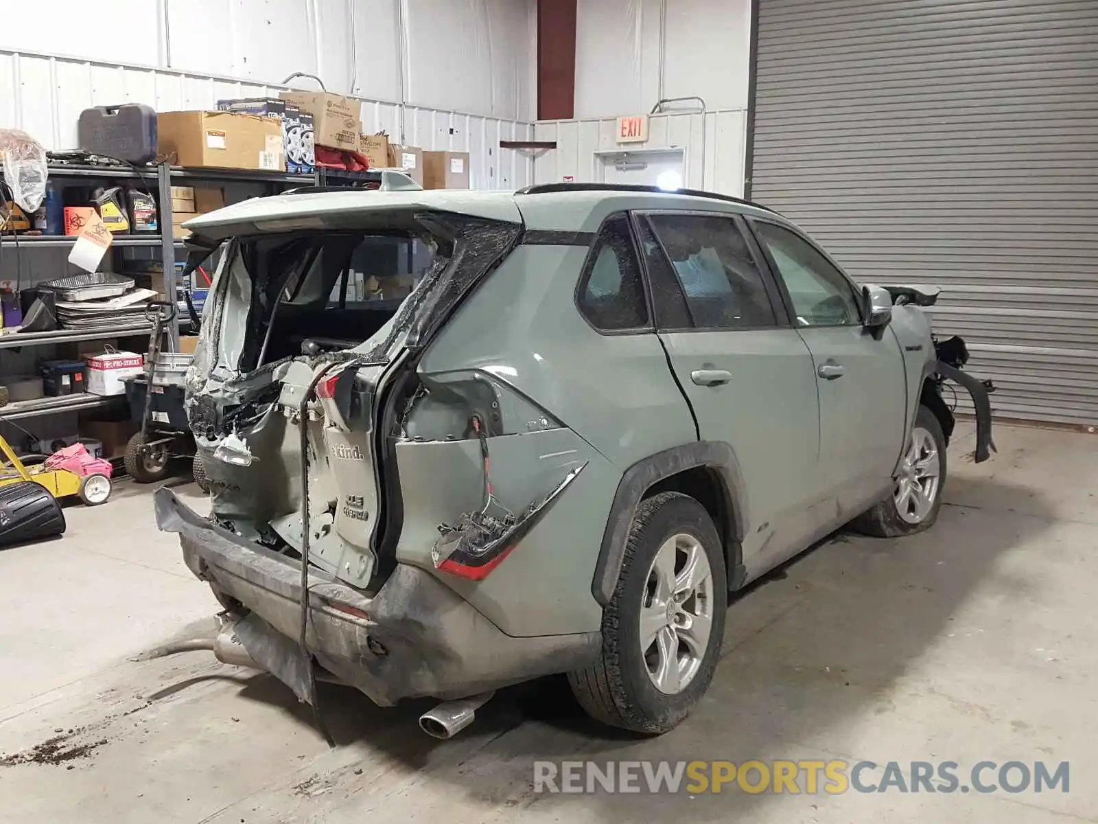 4 Photograph of a damaged car JTMRWRFV3LD061126 TOYOTA RAV4 2020