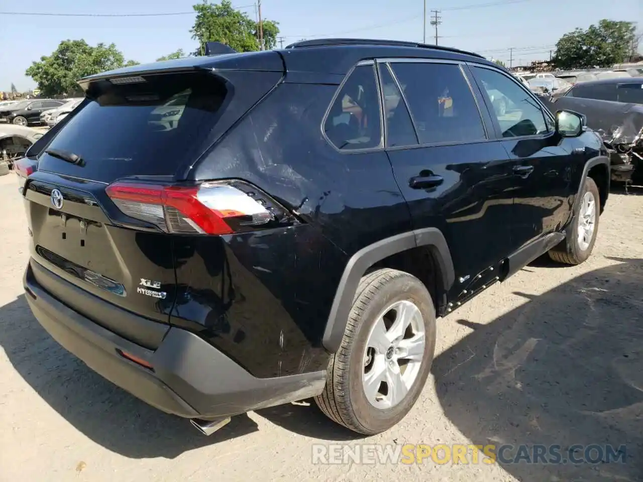 4 Photograph of a damaged car JTMRWRFV3LD065659 TOYOTA RAV4 2020