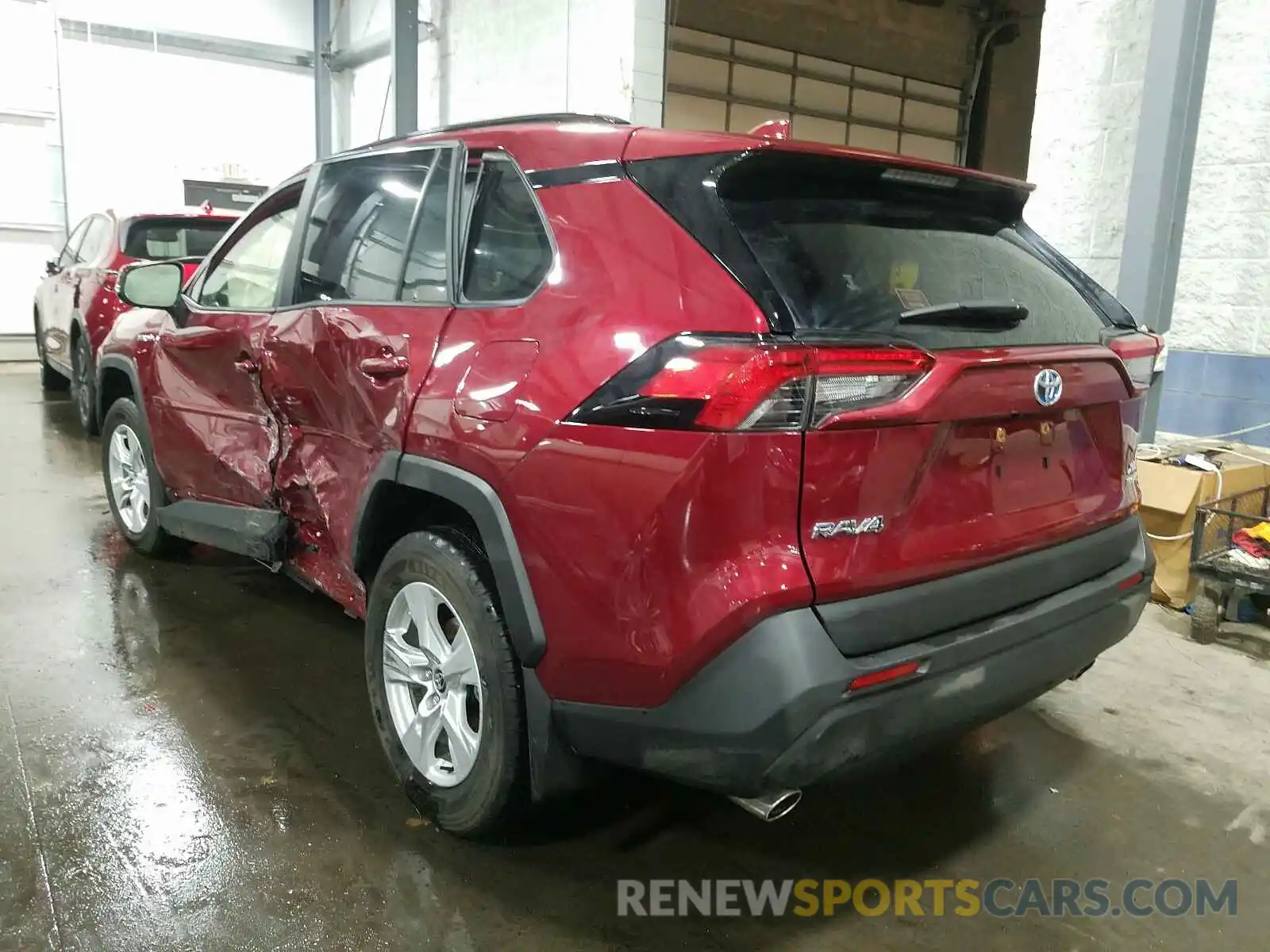 3 Photograph of a damaged car JTMRWRFV3LD067041 TOYOTA RAV4 2020