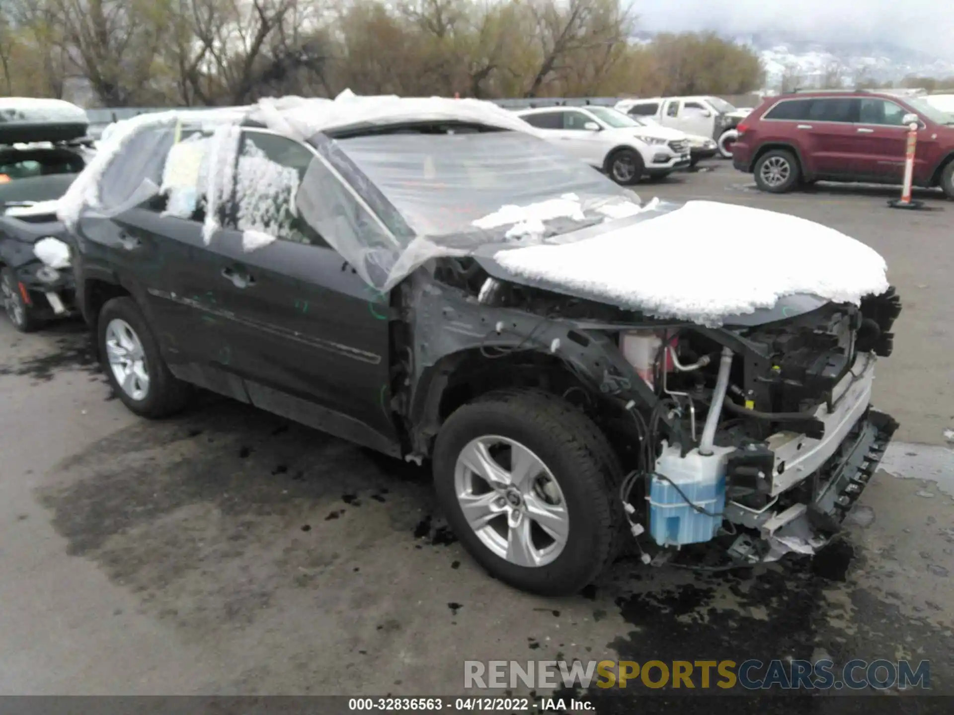 1 Photograph of a damaged car JTMRWRFV4LD053830 TOYOTA RAV4 2020