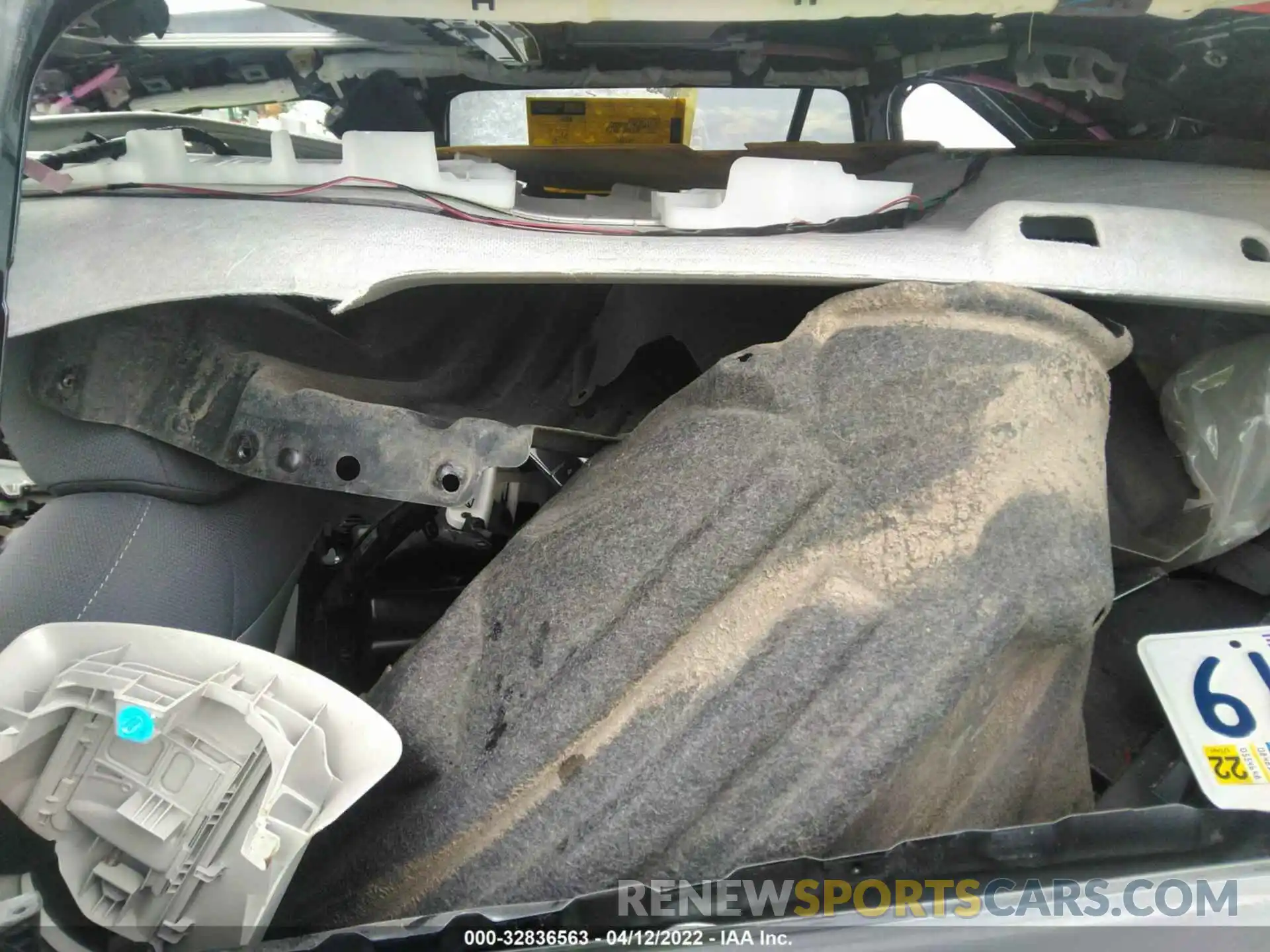 8 Фотография поврежденного автомобиля JTMRWRFV4LD053830 TOYOTA RAV4 2020