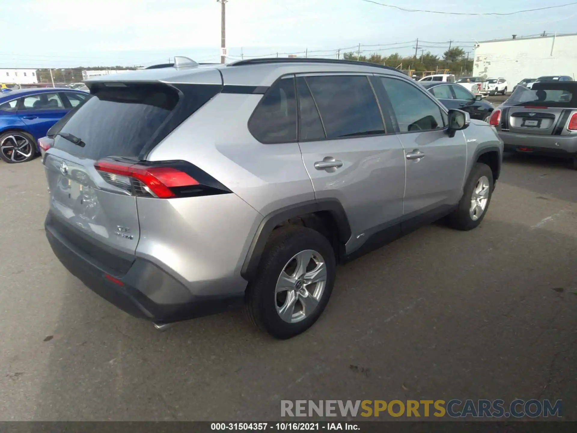 4 Photograph of a damaged car JTMRWRFV4LD058414 TOYOTA RAV4 2020