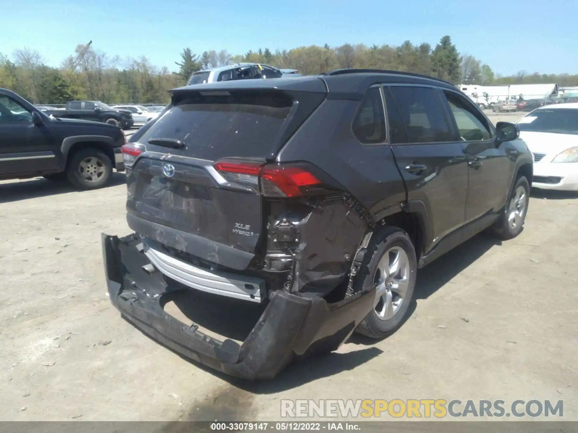 4 Photograph of a damaged car JTMRWRFV4LD070546 TOYOTA RAV4 2020