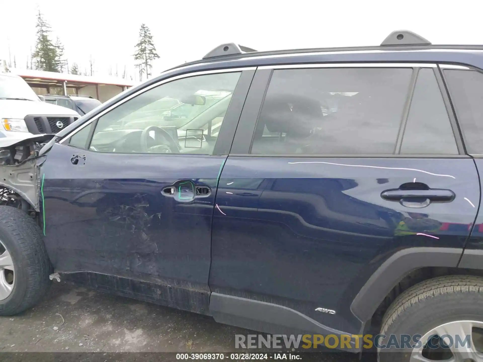 15 Photograph of a damaged car JTMRWRFV4LD544012 TOYOTA RAV4 2020