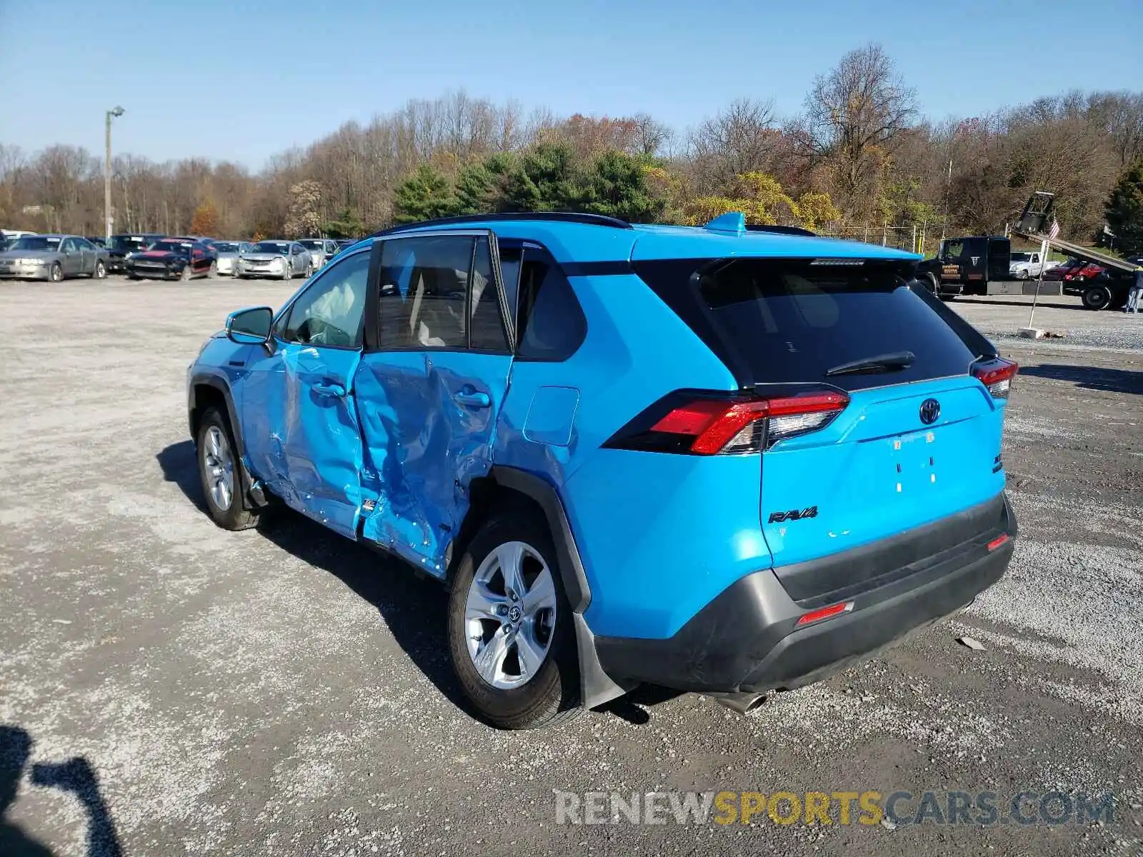 3 Photograph of a damaged car JTMRWRFV5LD044568 TOYOTA RAV4 2020