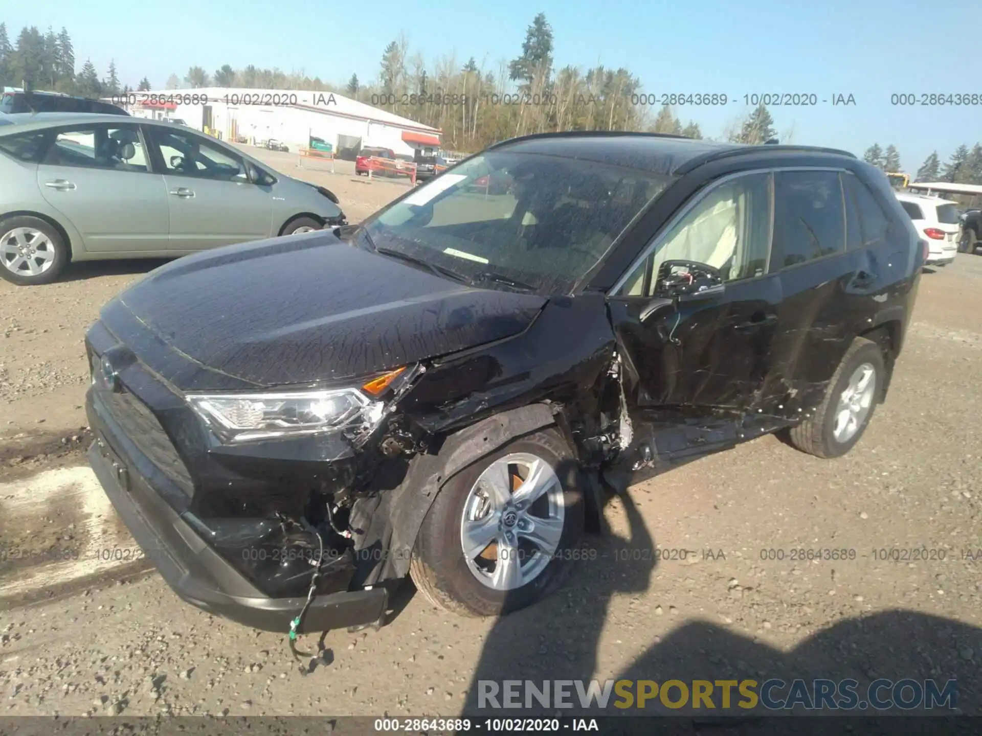 2 Photograph of a damaged car JTMRWRFV5LD055912 TOYOTA RAV4 2020