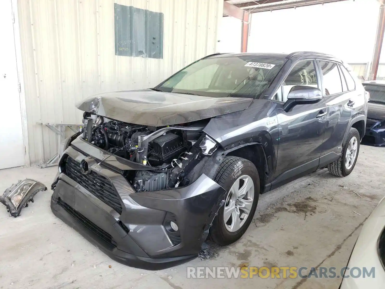 2 Photograph of a damaged car JTMRWRFV5LD063590 TOYOTA RAV4 2020