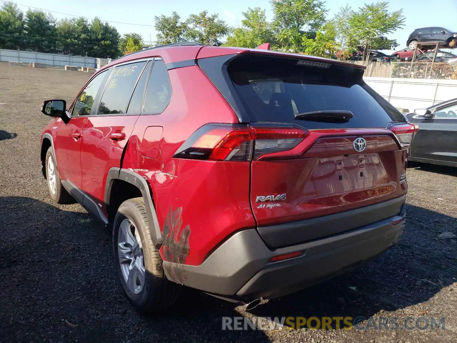 3 Photograph of a damaged car JTMRWRFV5LD547677 TOYOTA RAV4 2020