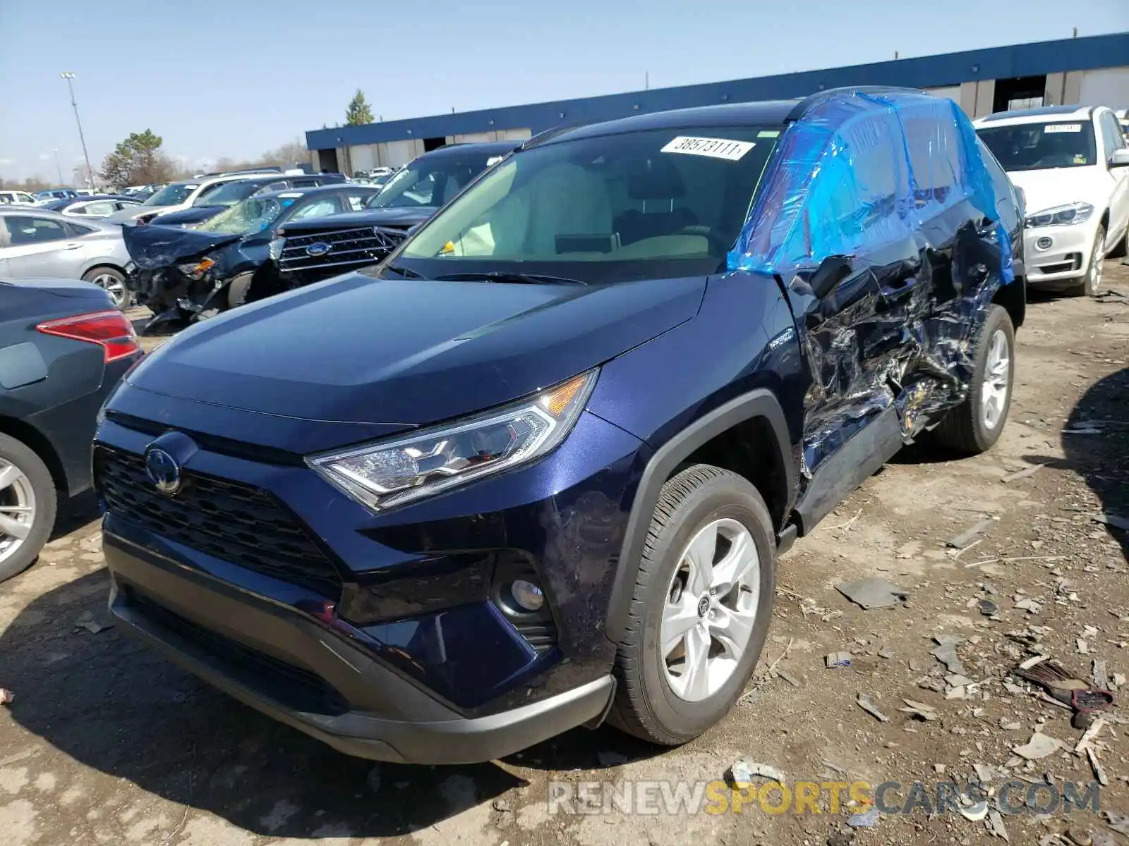 2 Фотография поврежденного автомобиля JTMRWRFV5LD550482 TOYOTA RAV4 2020