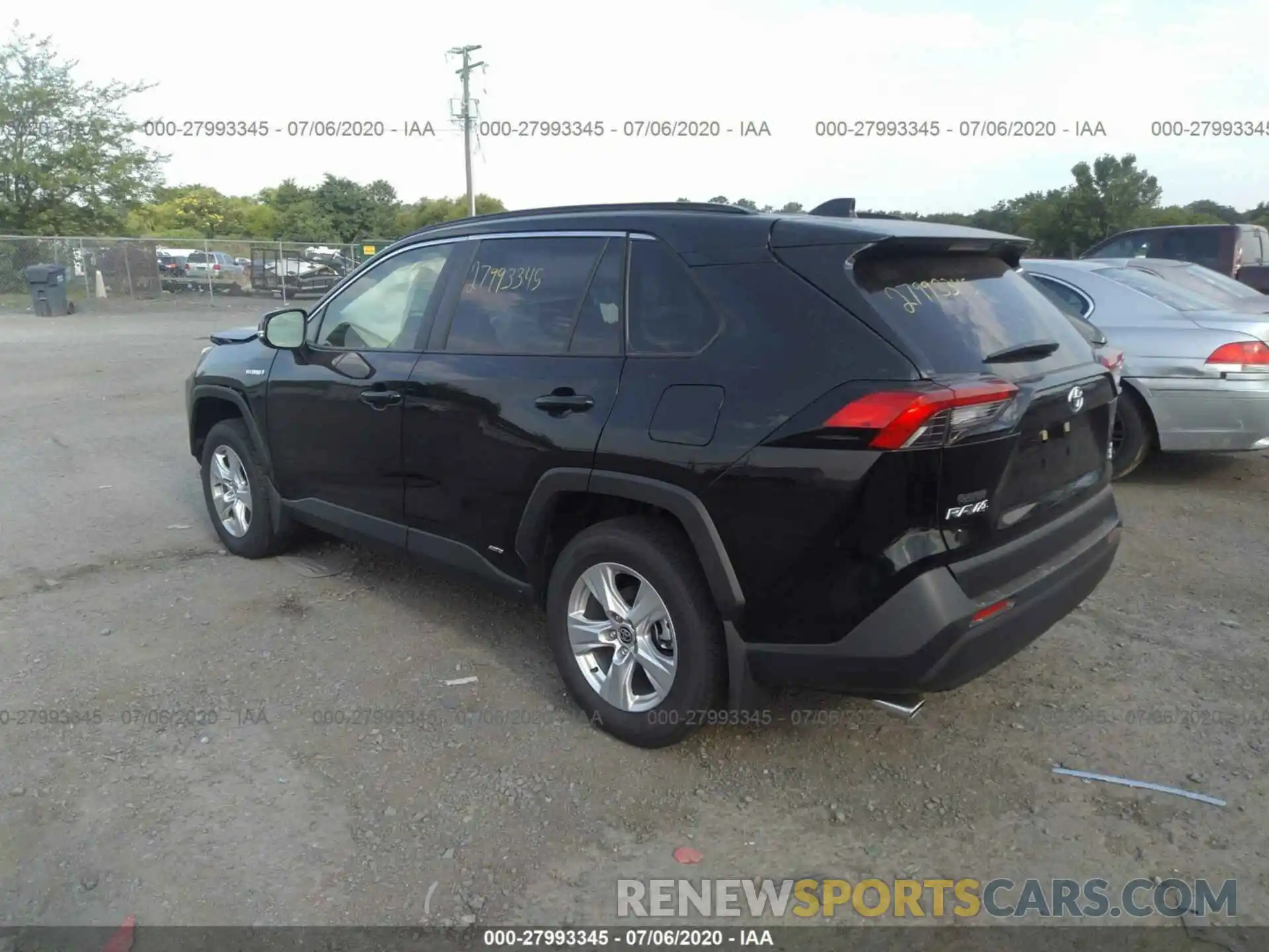 3 Photograph of a damaged car JTMRWRFV6LD061900 TOYOTA RAV4 2020