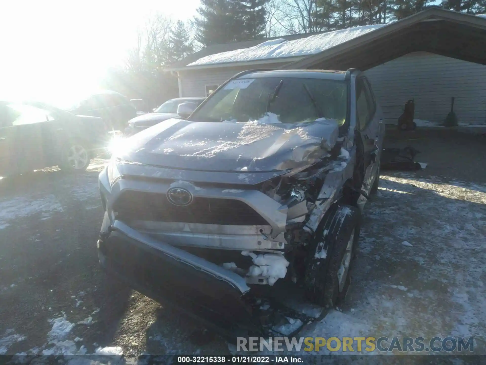 6 Photograph of a damaged car JTMRWRFV6LD073237 TOYOTA RAV4 2020