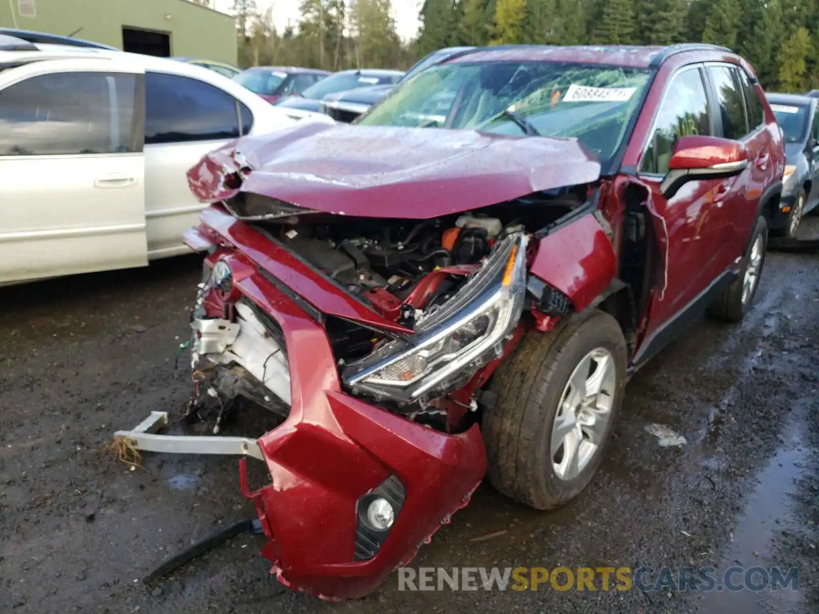 2 Photograph of a damaged car JTMRWRFV6LD537532 TOYOTA RAV4 2020