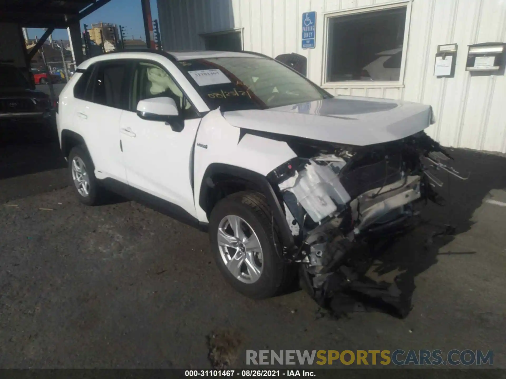 1 Photograph of a damaged car JTMRWRFV7LD060593 TOYOTA RAV4 2020