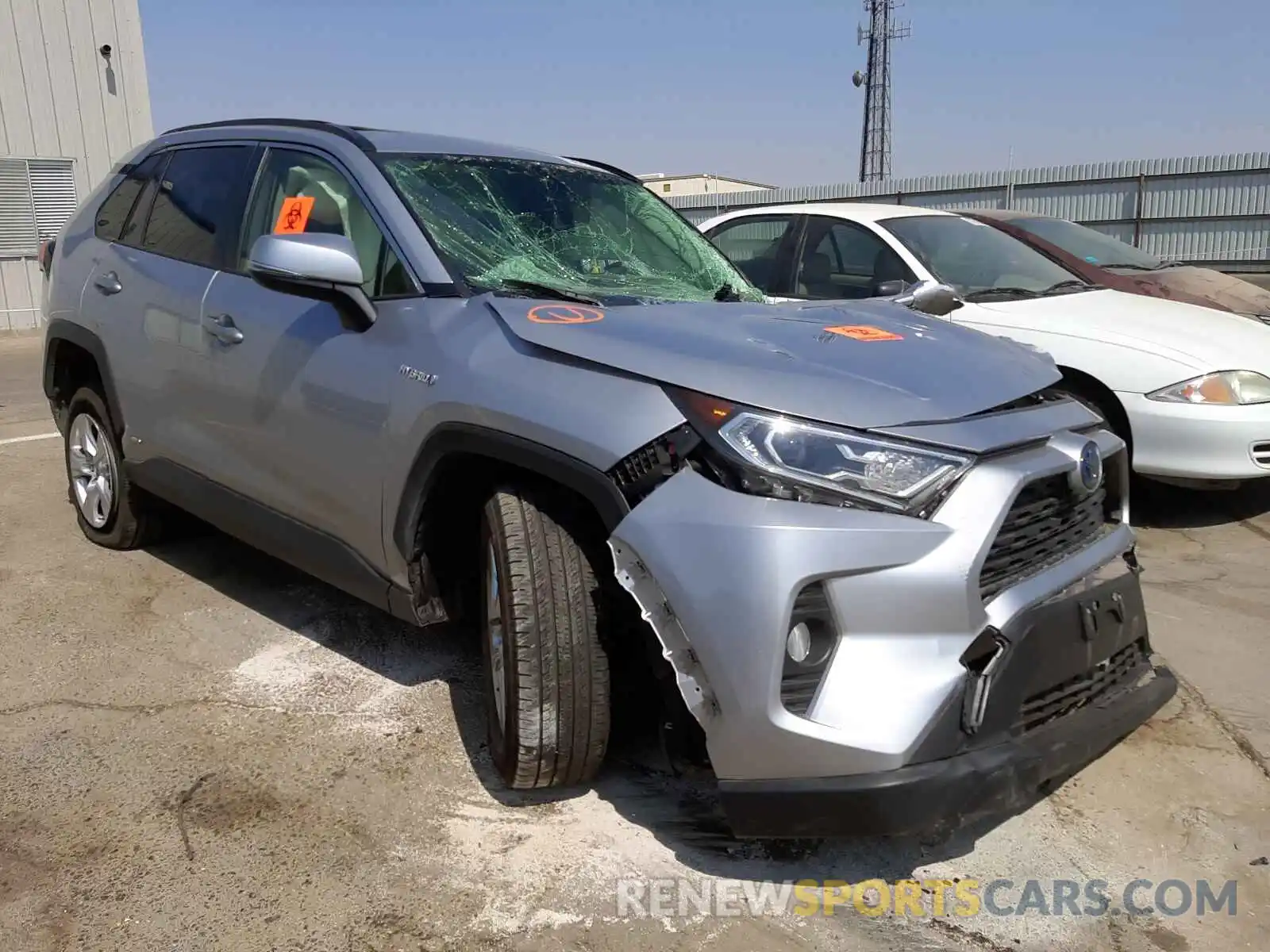 1 Photograph of a damaged car JTMRWRFV7LJ045741 TOYOTA RAV4 2020