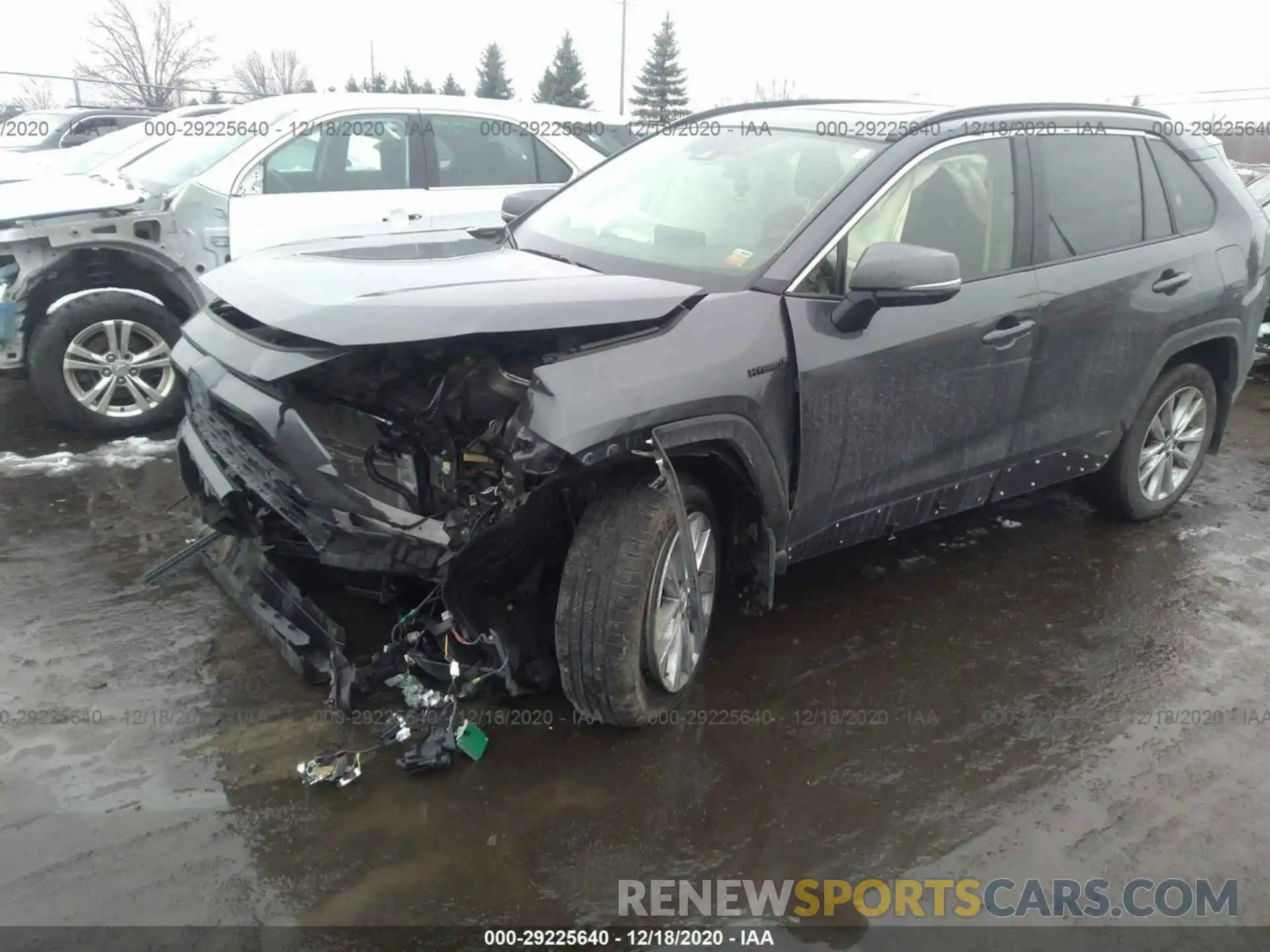 2 Photograph of a damaged car JTMRWRFV8LD049117 TOYOTA RAV4 2020