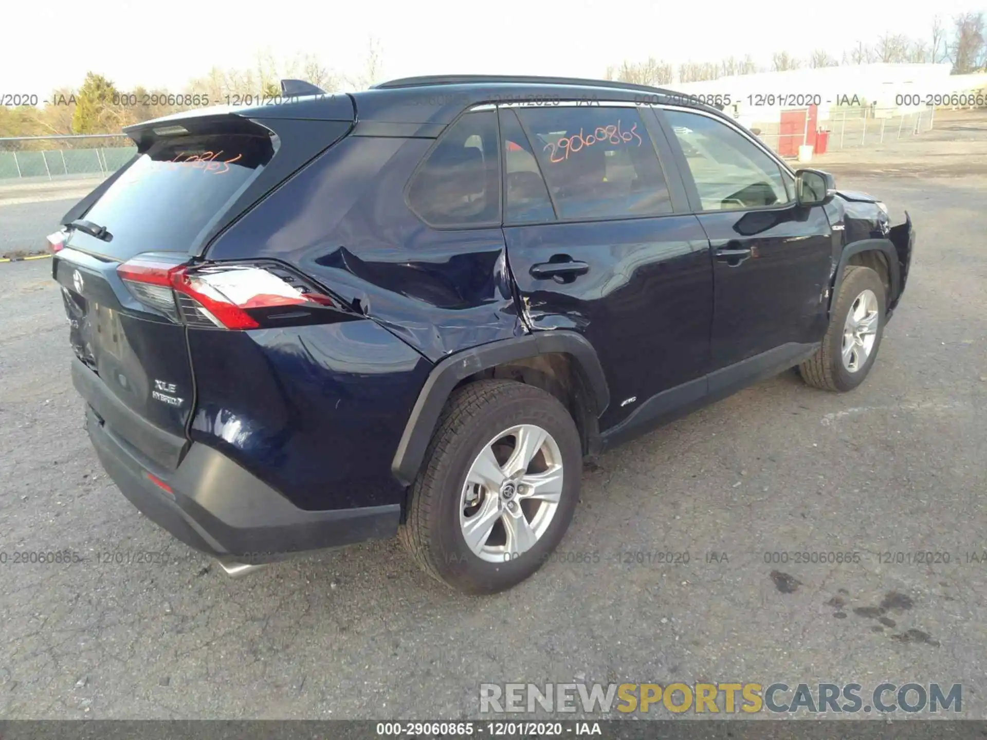 4 Фотография поврежденного автомобиля JTMRWRFV8LD058531 TOYOTA RAV4 2020