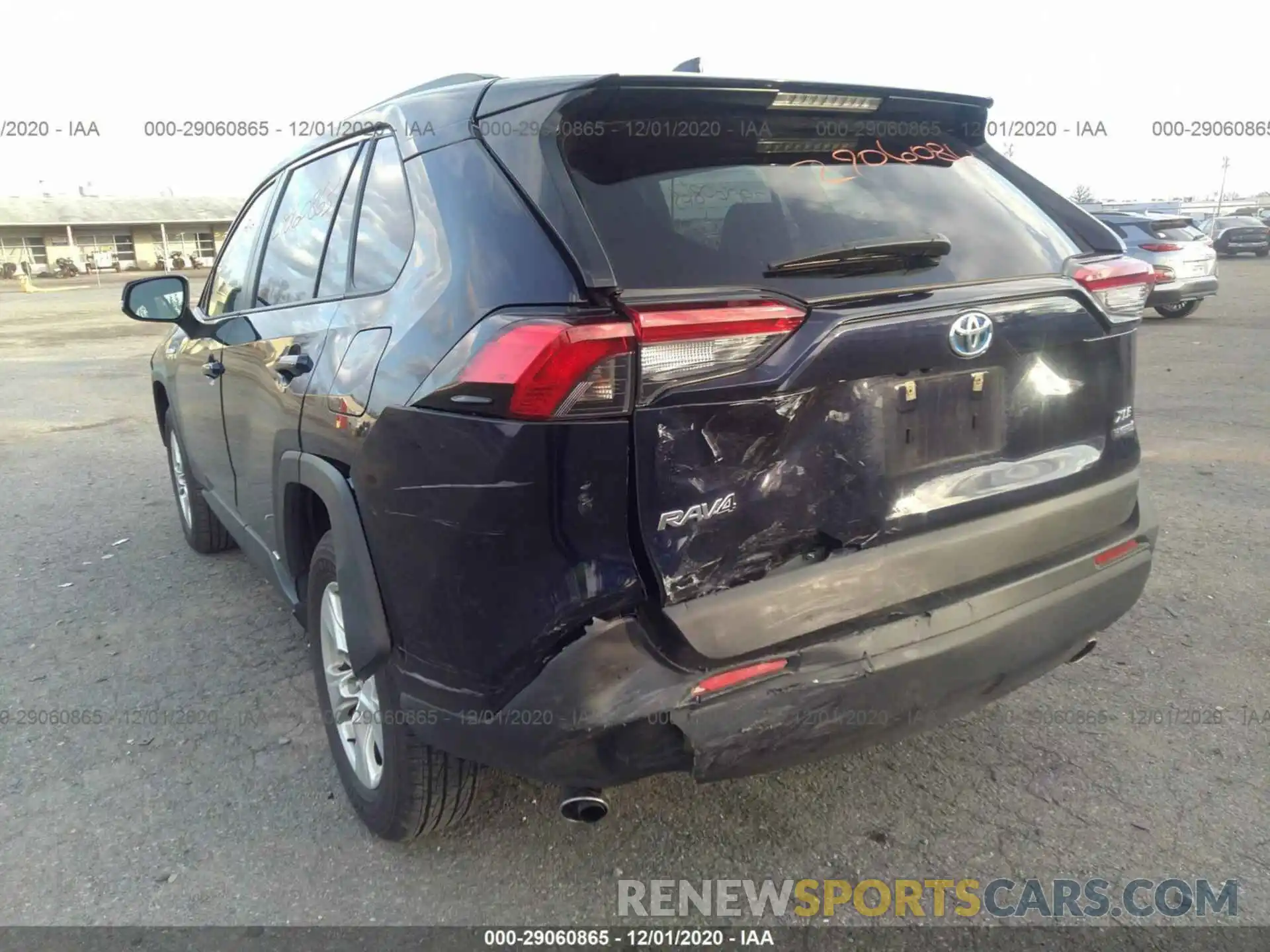 6 Photograph of a damaged car JTMRWRFV8LD058531 TOYOTA RAV4 2020