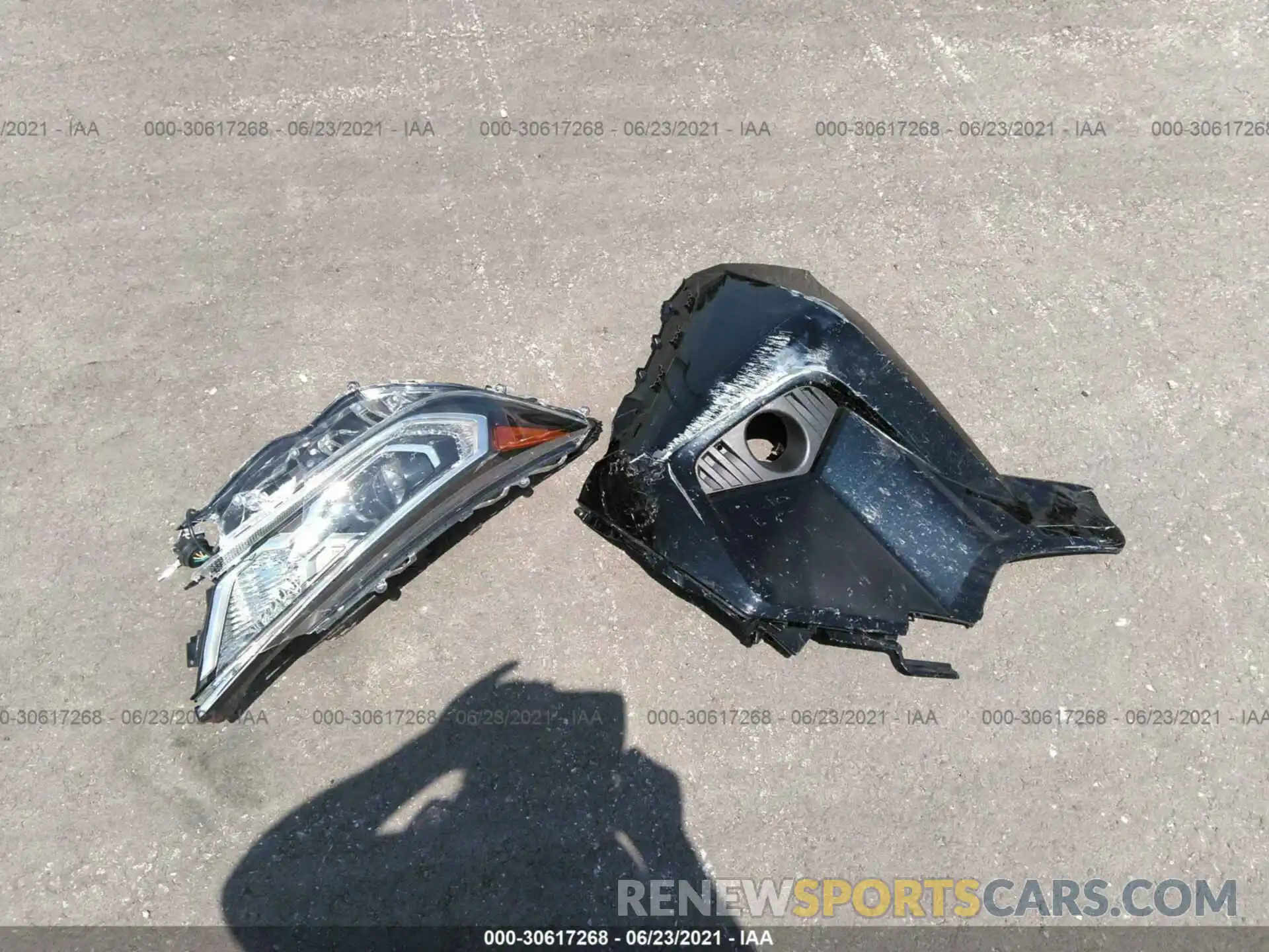 12 Фотография поврежденного автомобиля JTMRWRFV8LD066578 TOYOTA RAV4 2020