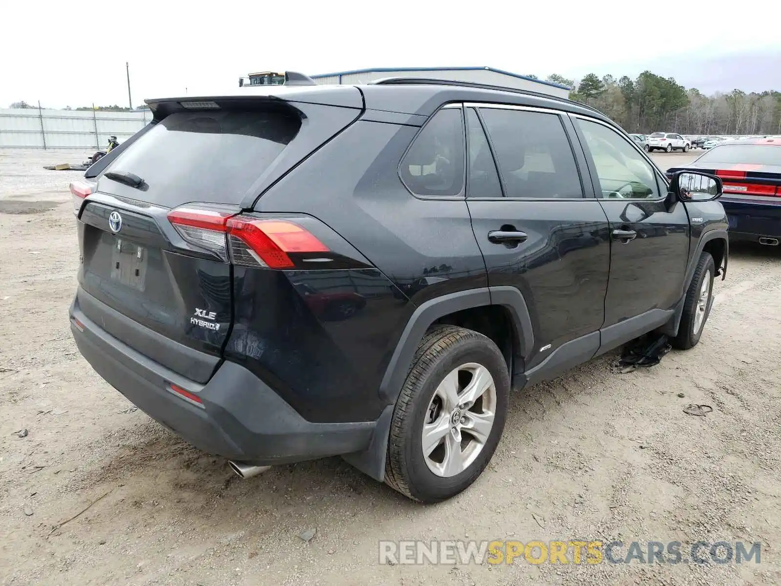 4 Photograph of a damaged car JTMRWRFV8LD537533 TOYOTA RAV4 2020