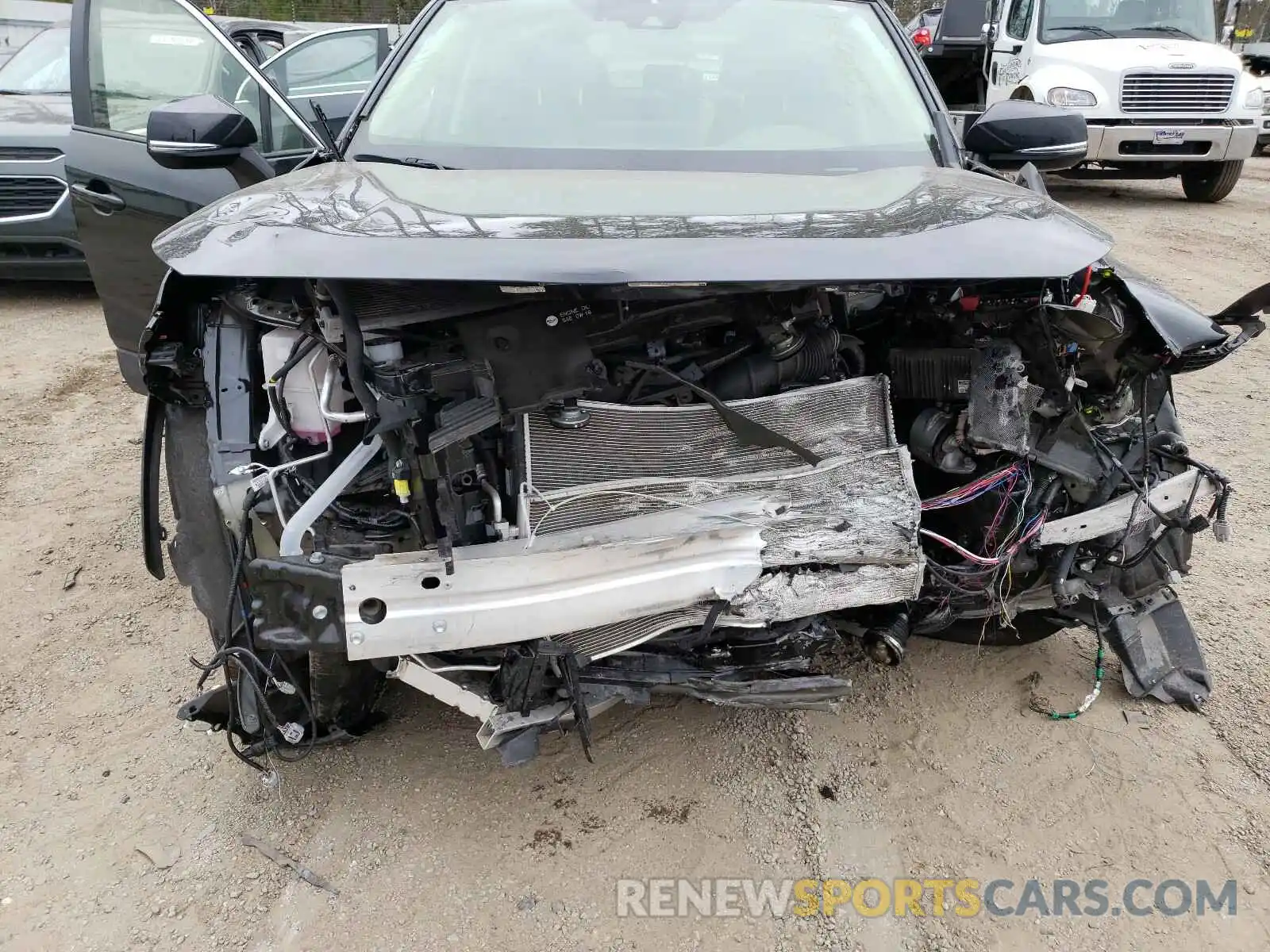 9 Photograph of a damaged car JTMRWRFV8LD537533 TOYOTA RAV4 2020