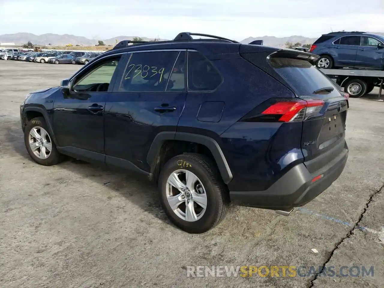 3 Photograph of a damaged car JTMRWRFV9LD057727 TOYOTA RAV4 2020