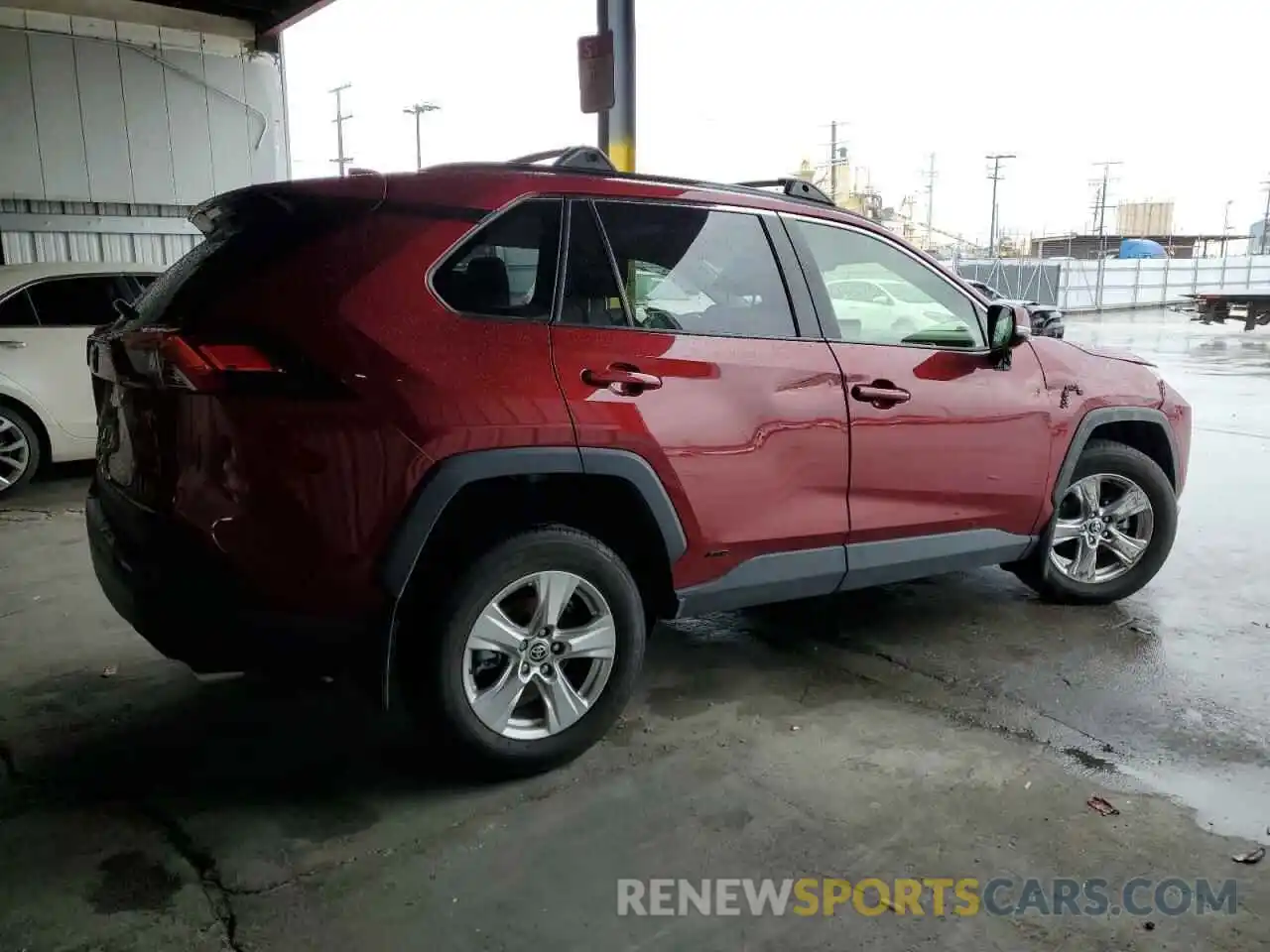 3 Photograph of a damaged car JTMRWRFV9LD071272 TOYOTA RAV4 2020