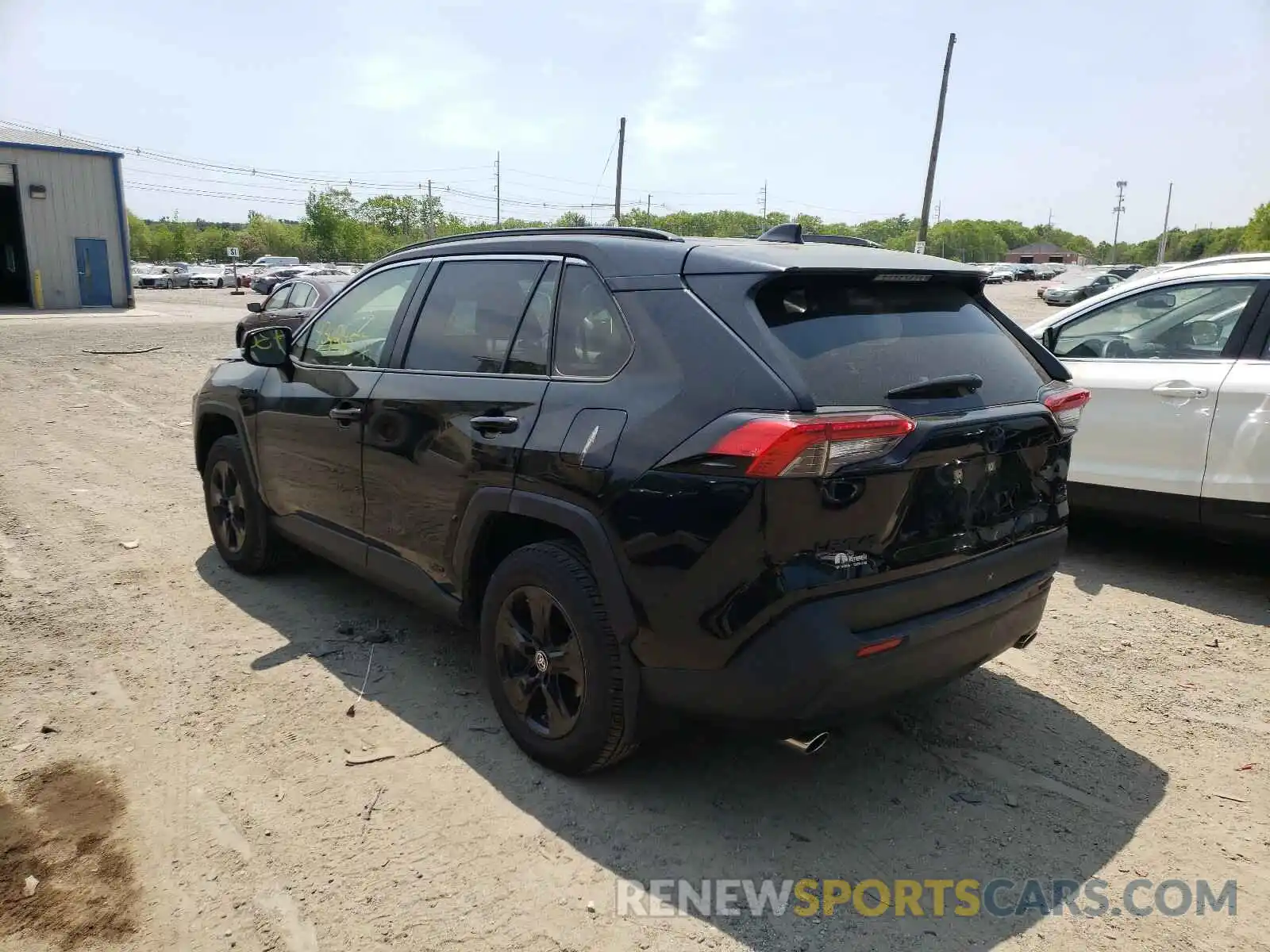 3 Photograph of a damaged car JTMRWRFV9LJ048219 TOYOTA RAV4 2020