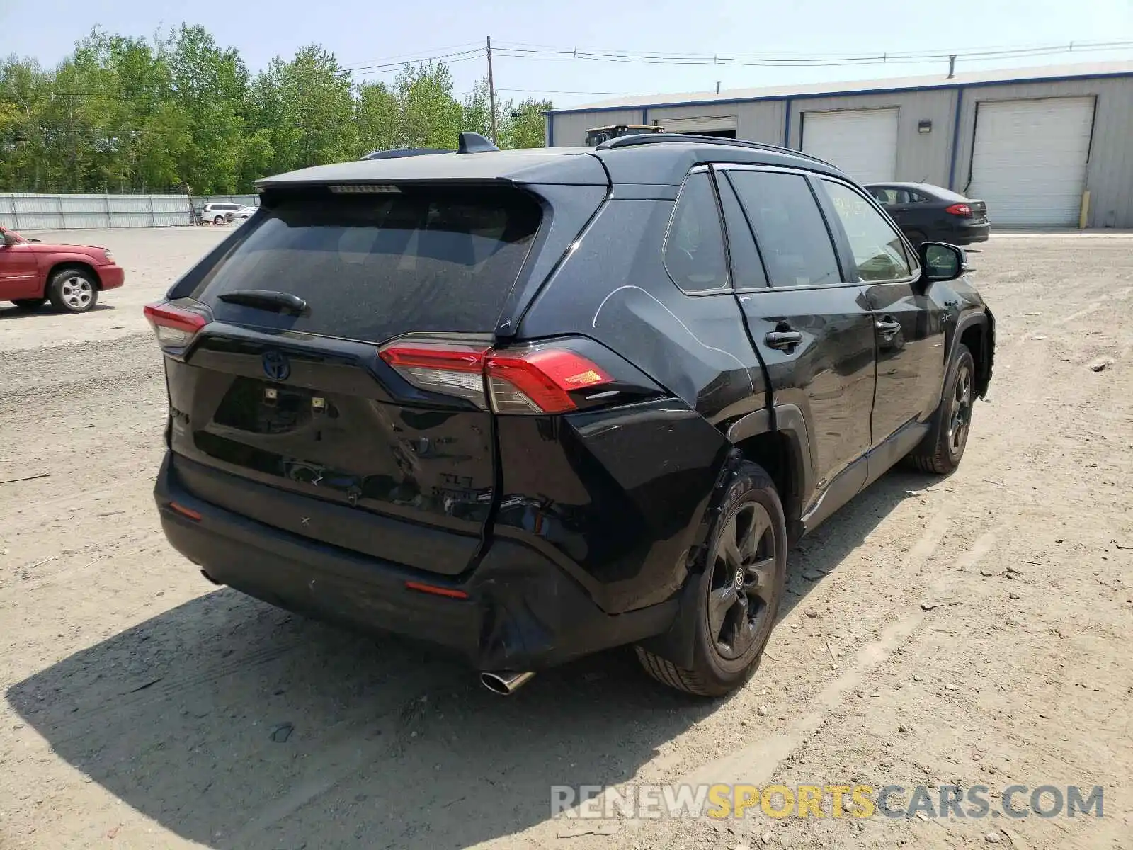 4 Photograph of a damaged car JTMRWRFV9LJ048219 TOYOTA RAV4 2020