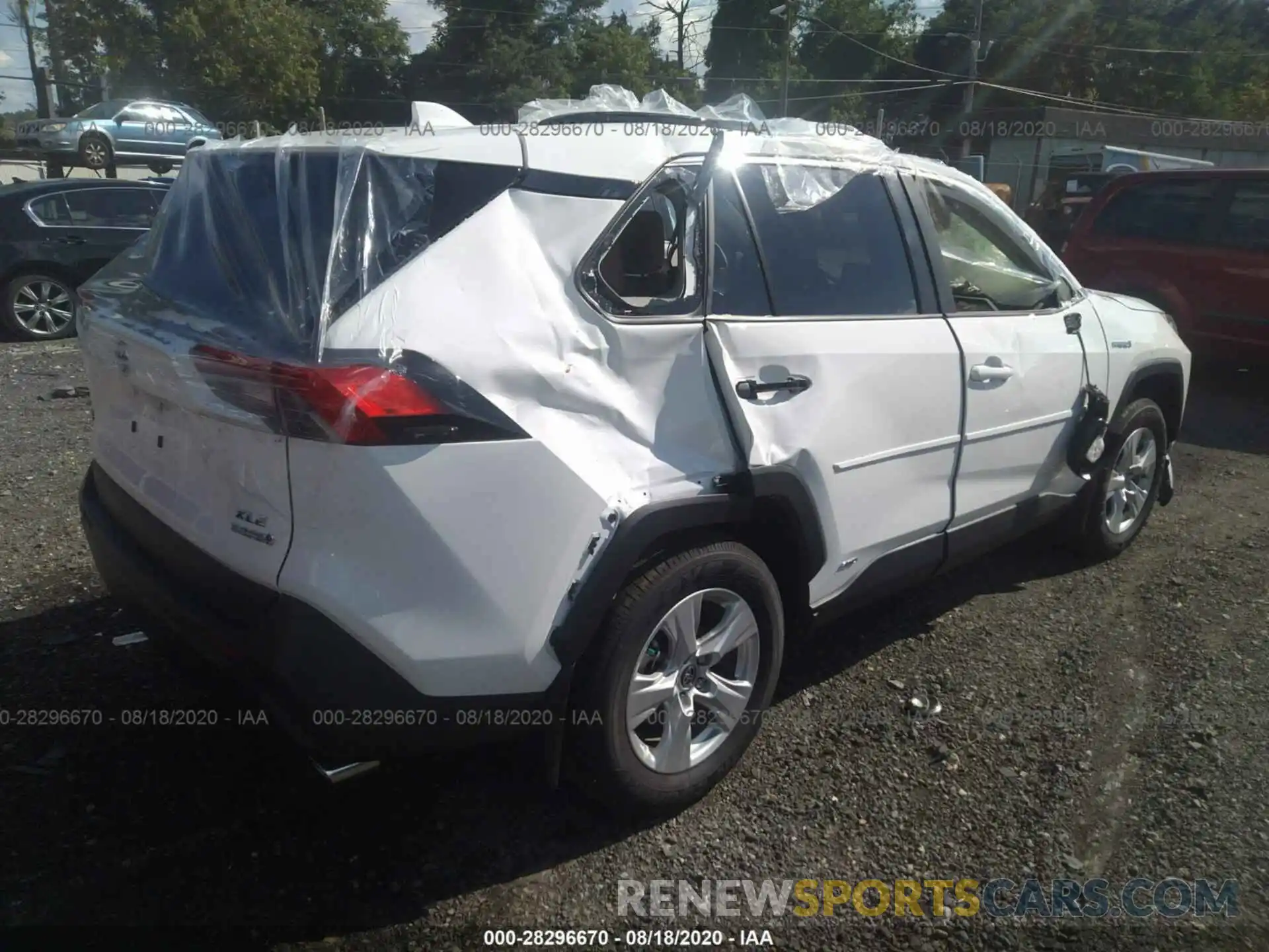 4 Photograph of a damaged car JTMRWRFVXLD053539 TOYOTA RAV4 2020