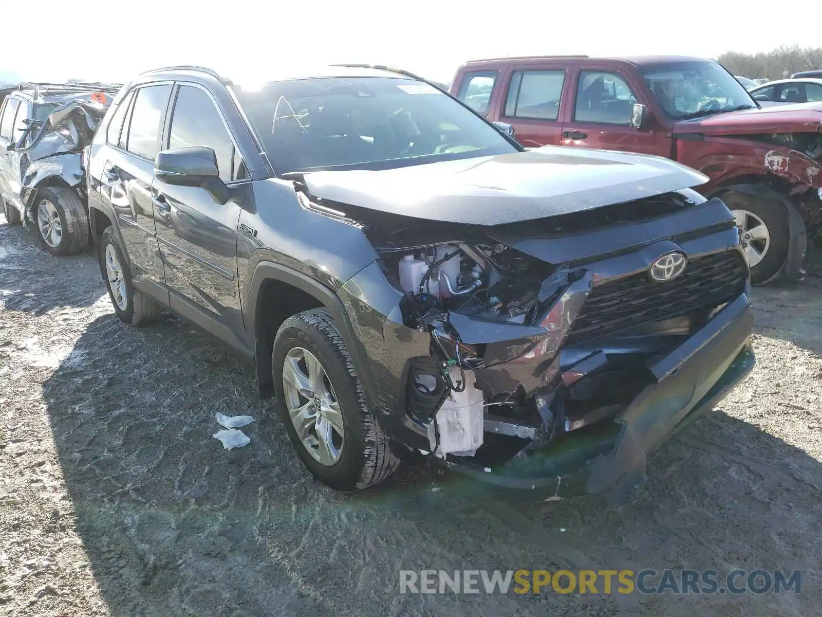 1 Photograph of a damaged car JTMRWRFVXLD072138 TOYOTA RAV4 2020