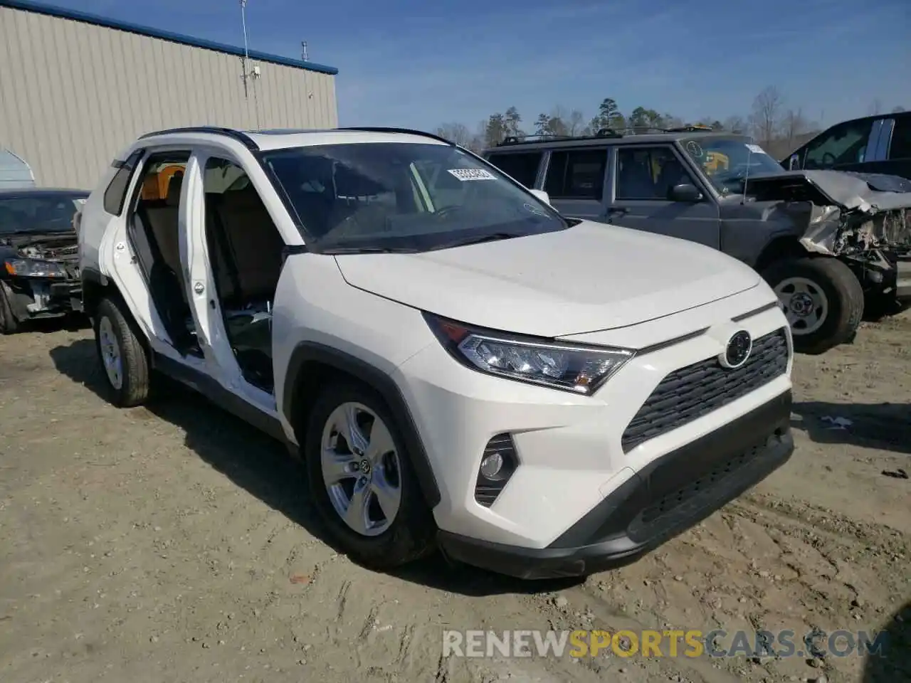 1 Фотография поврежденного автомобиля JTMW1RFV0LD046097 TOYOTA RAV4 2020