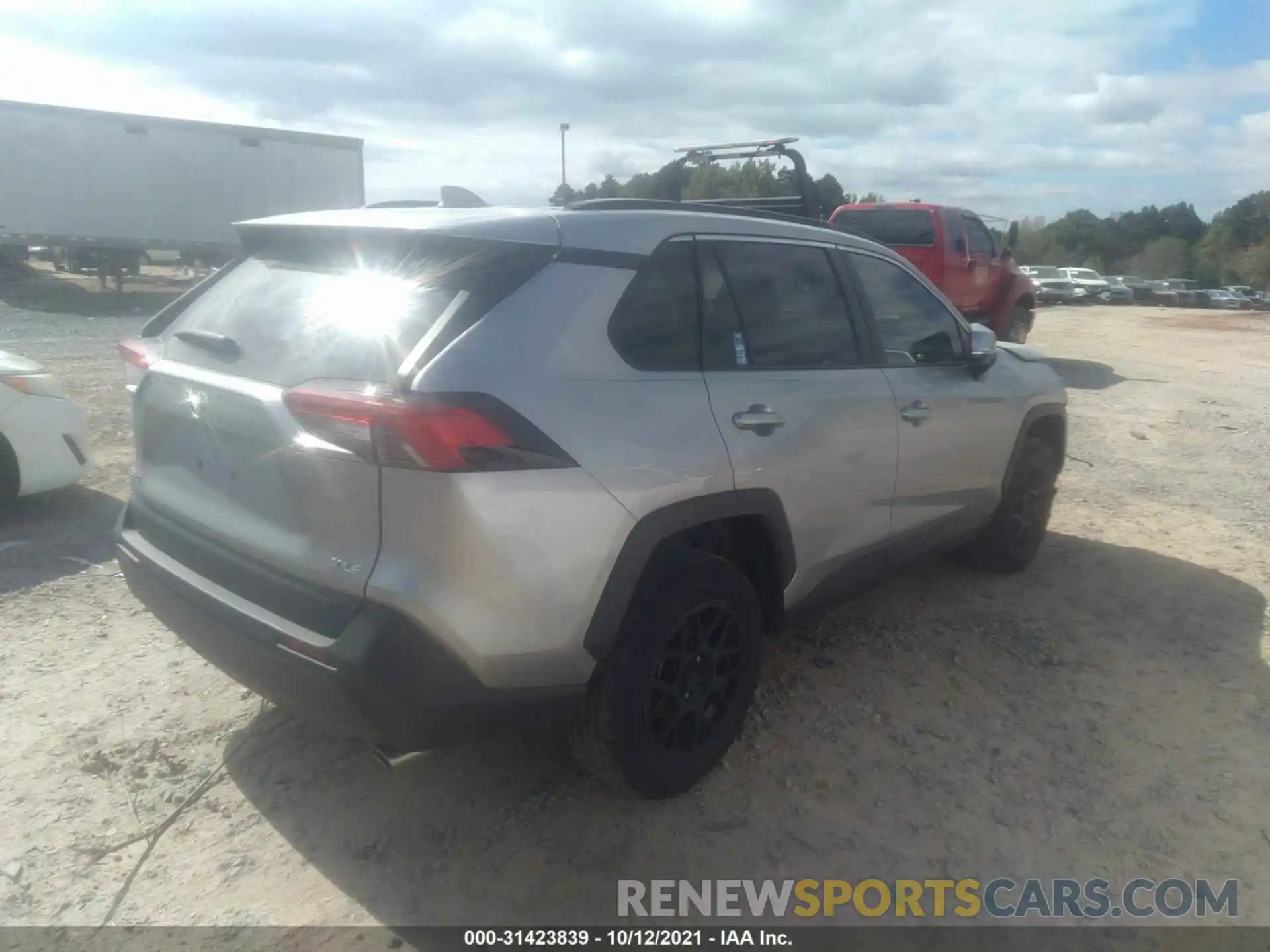 4 Photograph of a damaged car JTMW1RFV0LD518976 TOYOTA RAV4 2020