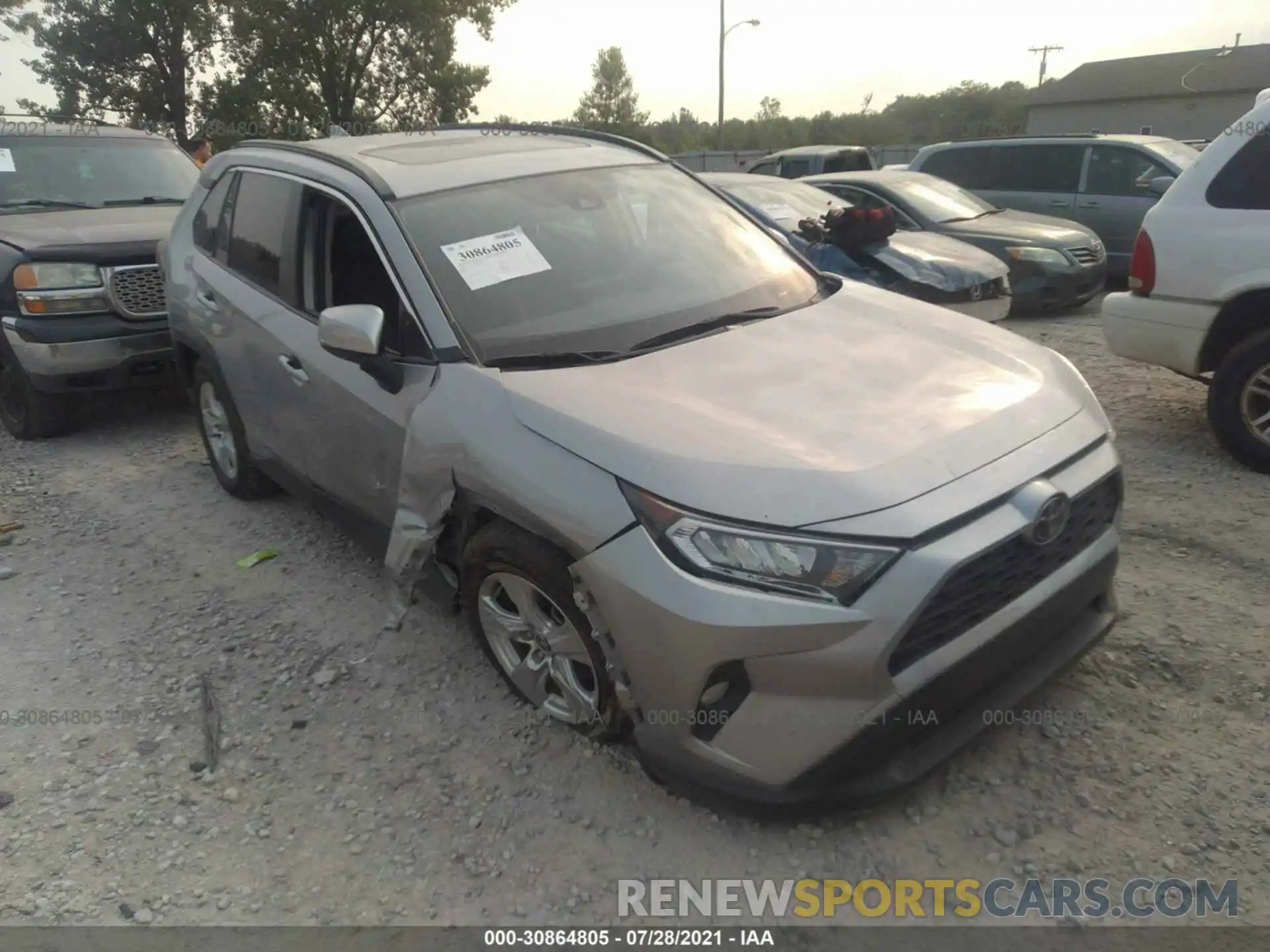 1 Photograph of a damaged car JTMW1RFV1LD053771 TOYOTA RAV4 2020