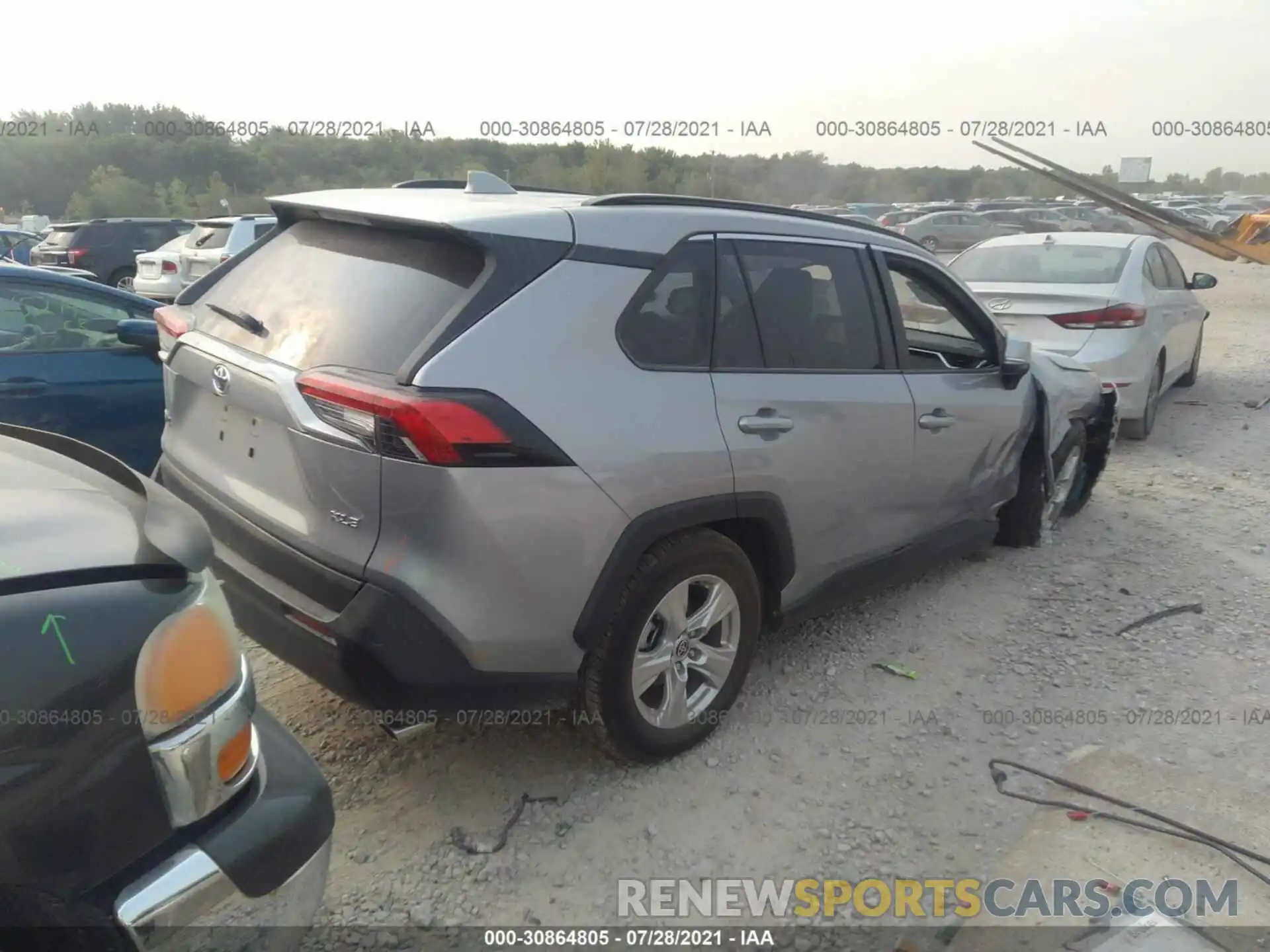 4 Photograph of a damaged car JTMW1RFV1LD053771 TOYOTA RAV4 2020