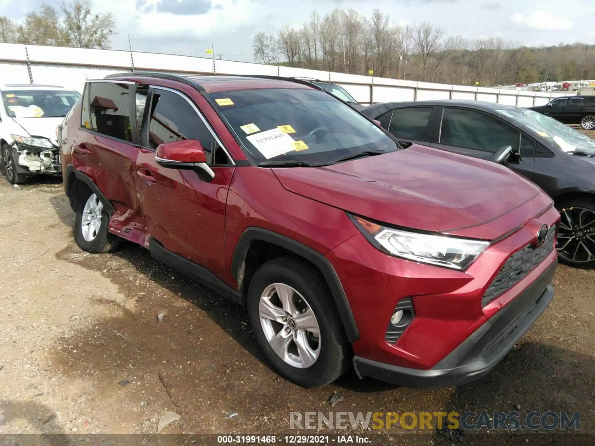 1 Фотография поврежденного автомобиля JTMW1RFV1LD521384 TOYOTA RAV4 2020