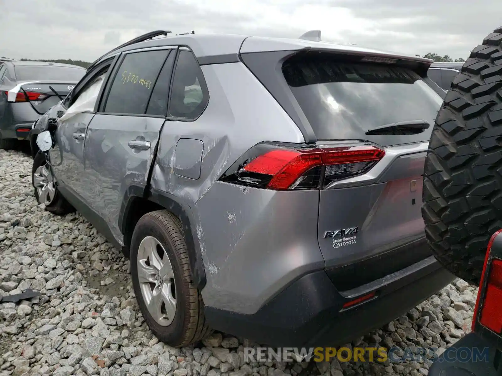 3 Photograph of a damaged car JTMW1RFV1LJ019833 TOYOTA RAV4 2020