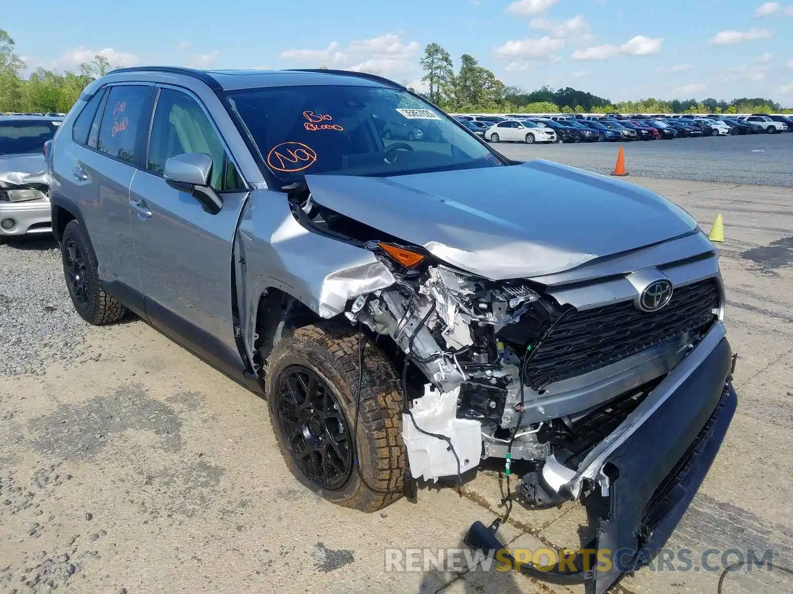 1 Photograph of a damaged car JTMW1RFV2LJ018237 TOYOTA RAV4 2020