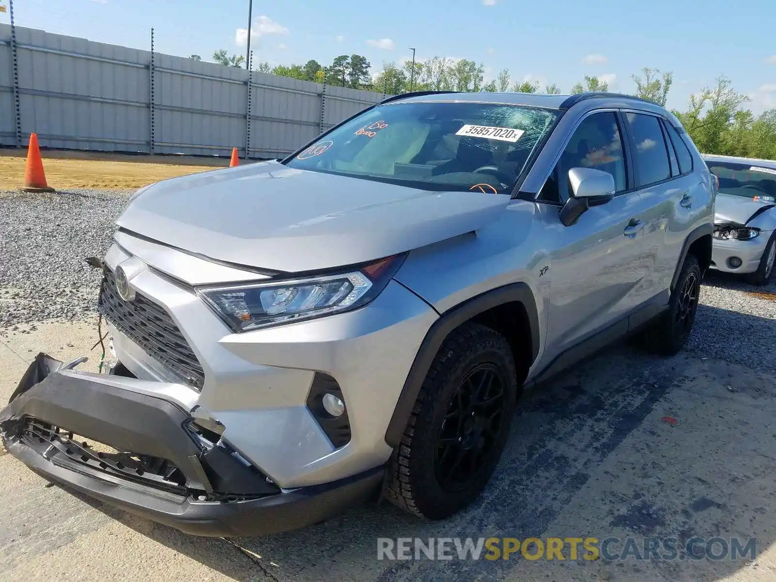 2 Photograph of a damaged car JTMW1RFV2LJ018237 TOYOTA RAV4 2020