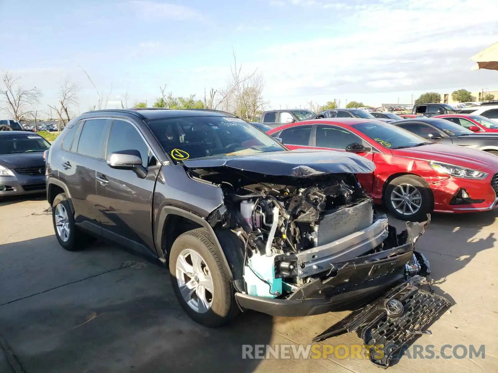 1 Photograph of a damaged car JTMW1RFV2LJ019002 TOYOTA RAV4 2020