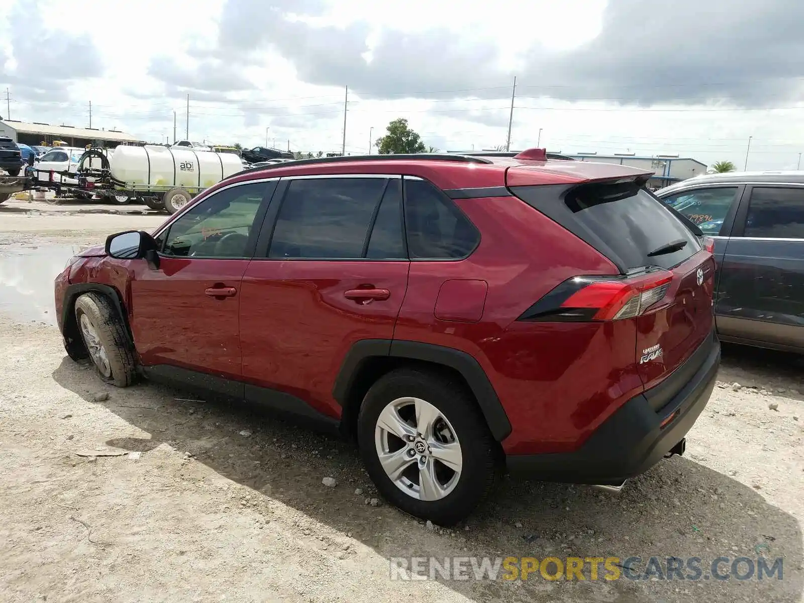 3 Photograph of a damaged car JTMW1RFV3LD057613 TOYOTA RAV4 2020