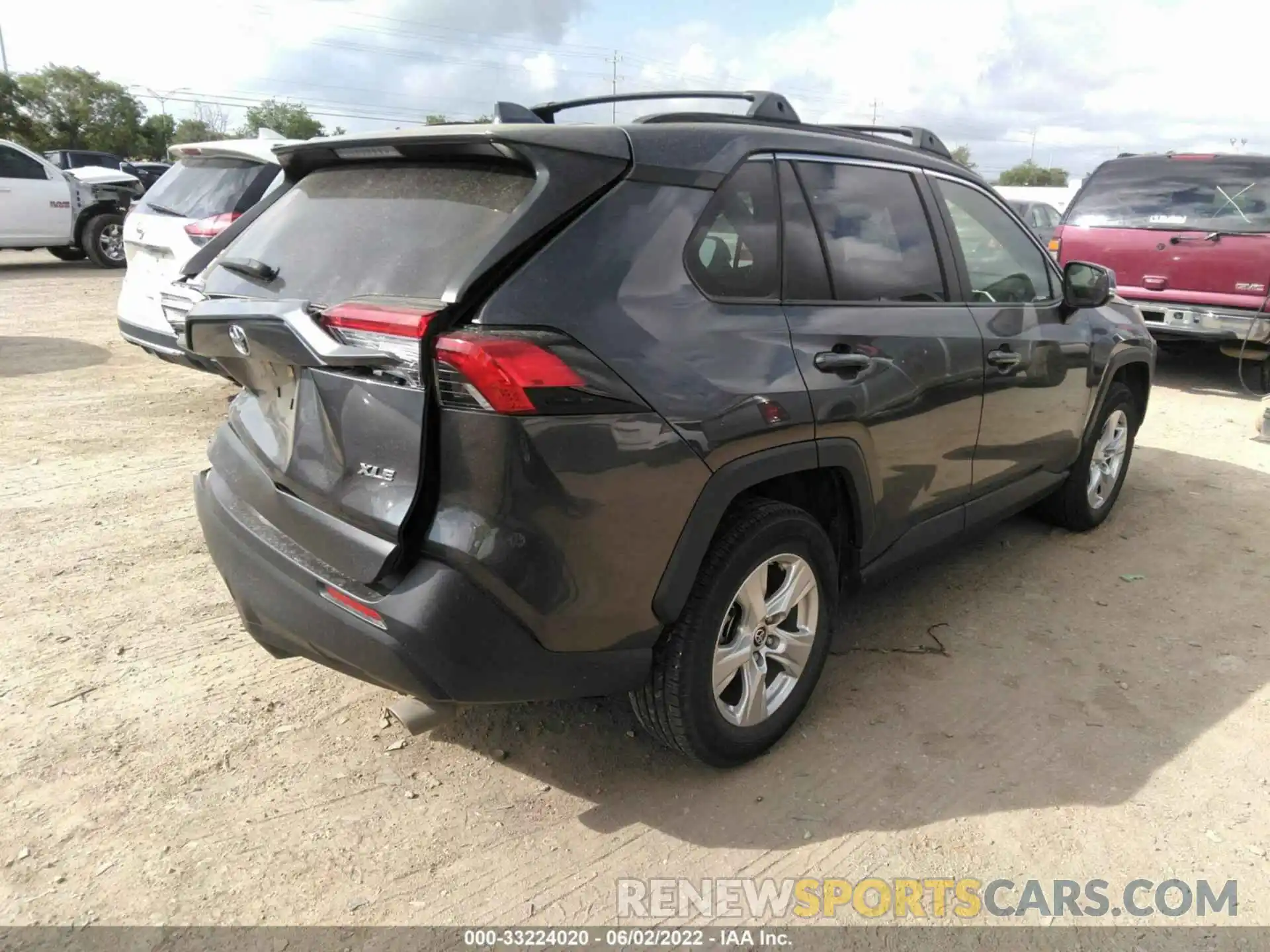 4 Photograph of a damaged car JTMW1RFV4LJ018868 TOYOTA RAV4 2020