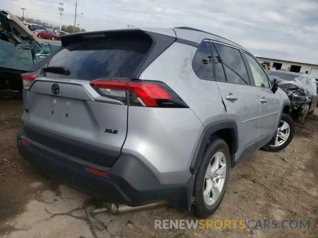 4 Photograph of a damaged car JTMW1RFV5LD052638 TOYOTA RAV4 2020