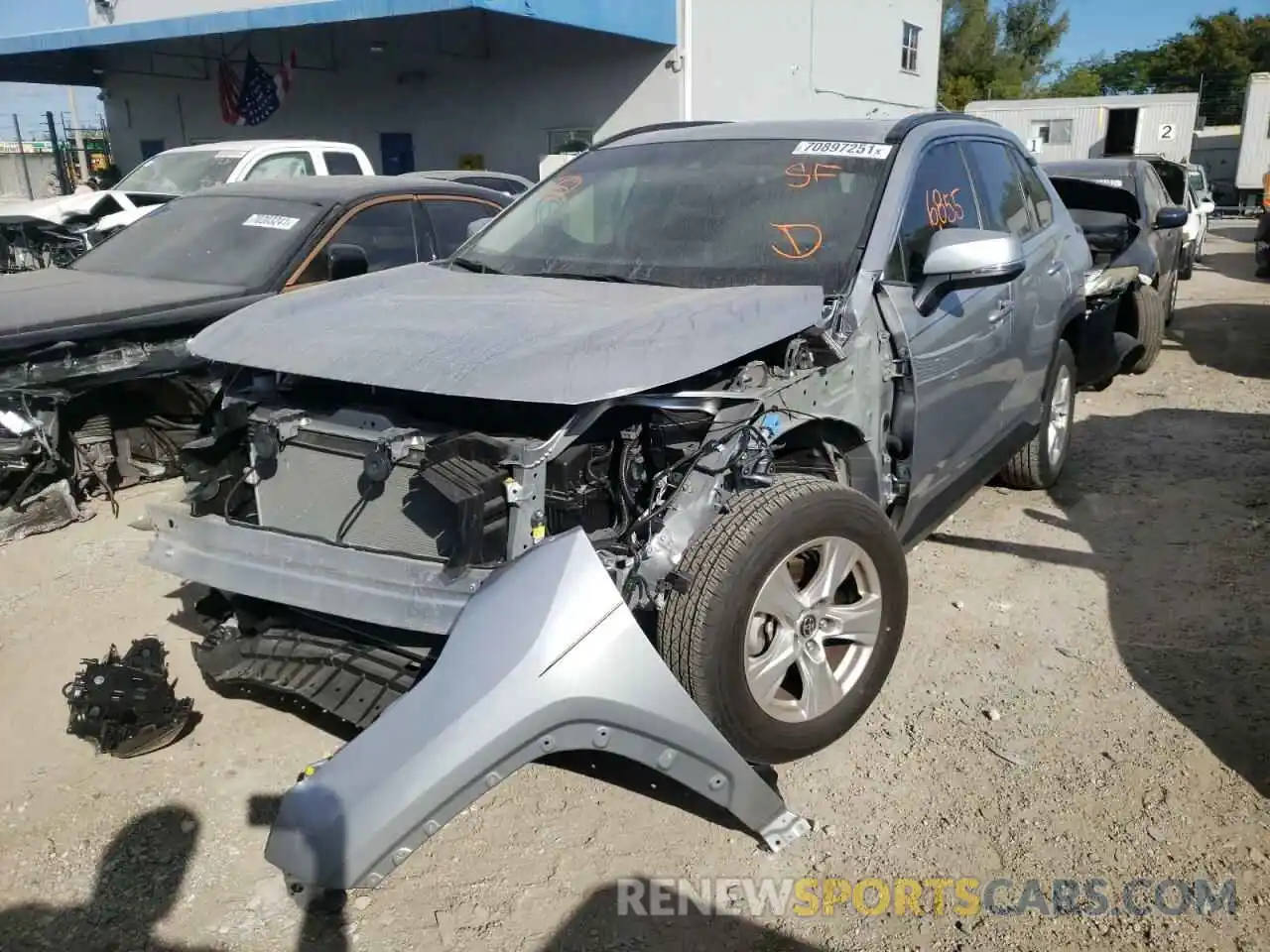 2 Photograph of a damaged car JTMW1RFV5LJ021875 TOYOTA RAV4 2020