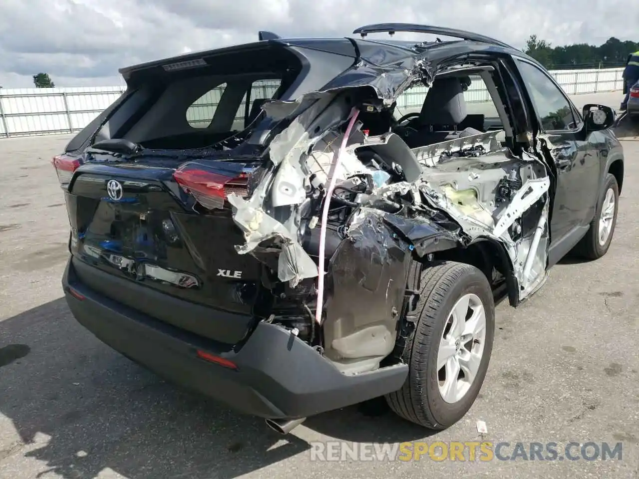 4 Photograph of a damaged car JTMW1RFV6LD046668 TOYOTA RAV4 2020